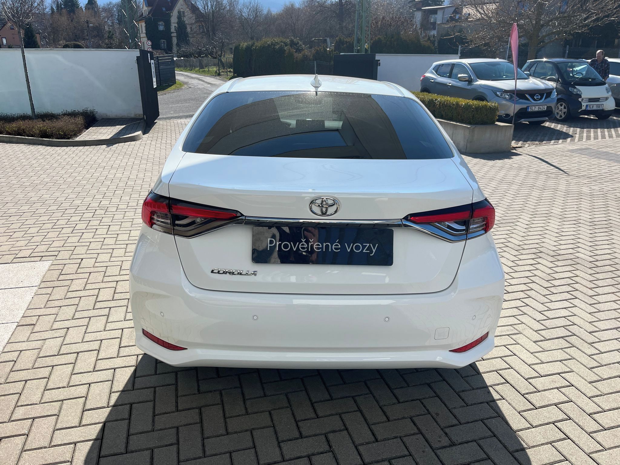 Toyota Corolla, 1,5 VVT-i Style Tech Automat - fotka 5