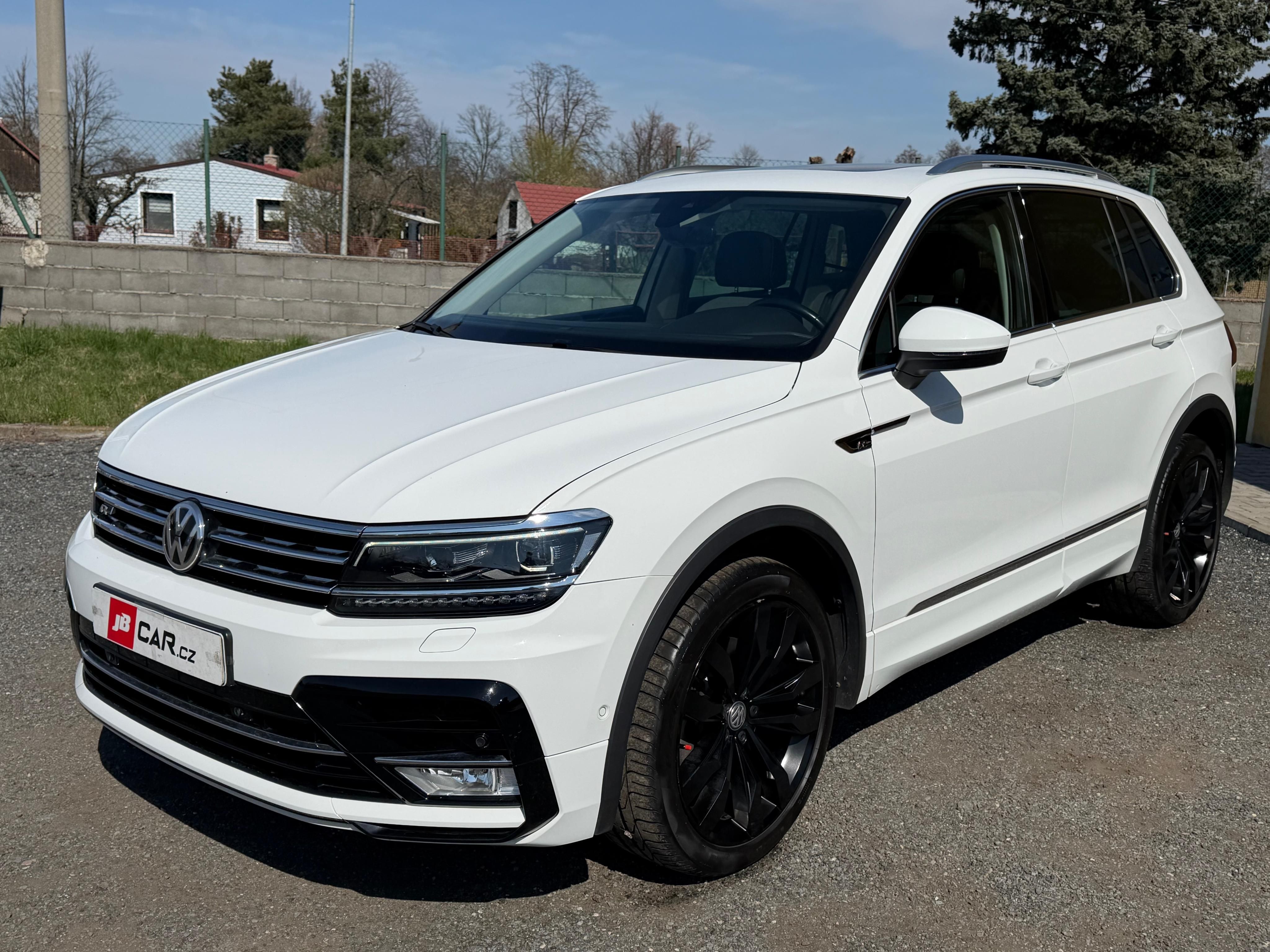 Volkswagen Tiguan, 2.0 TDI 140KW R-LINE 4X4 DPH - fotka 5