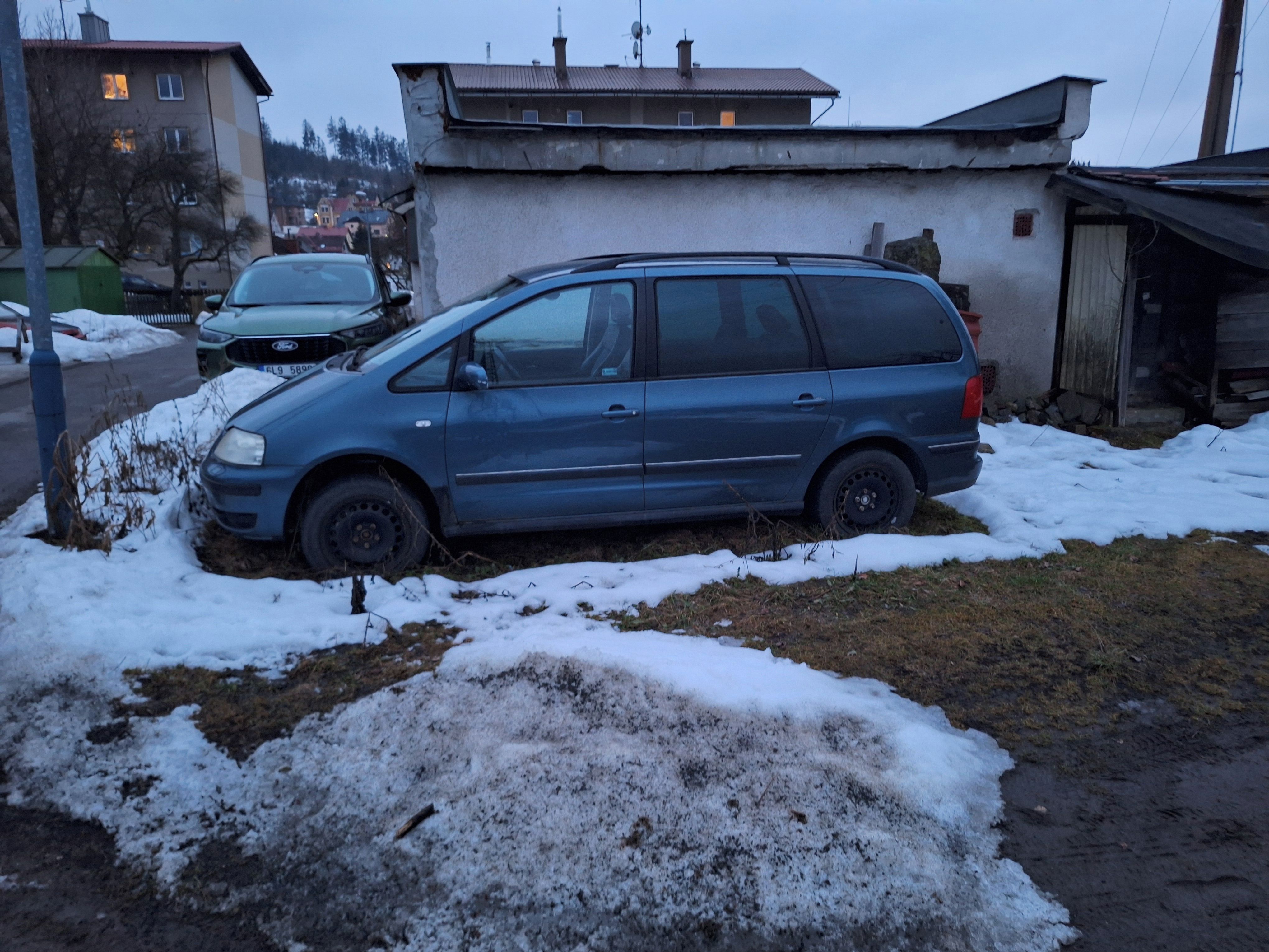 Volkswagen Sharan, Sharan 2.8 VR6 - fotka 2