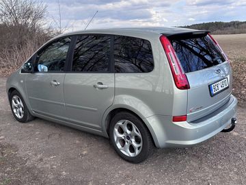 1,6 16V, plná serviska, tažné