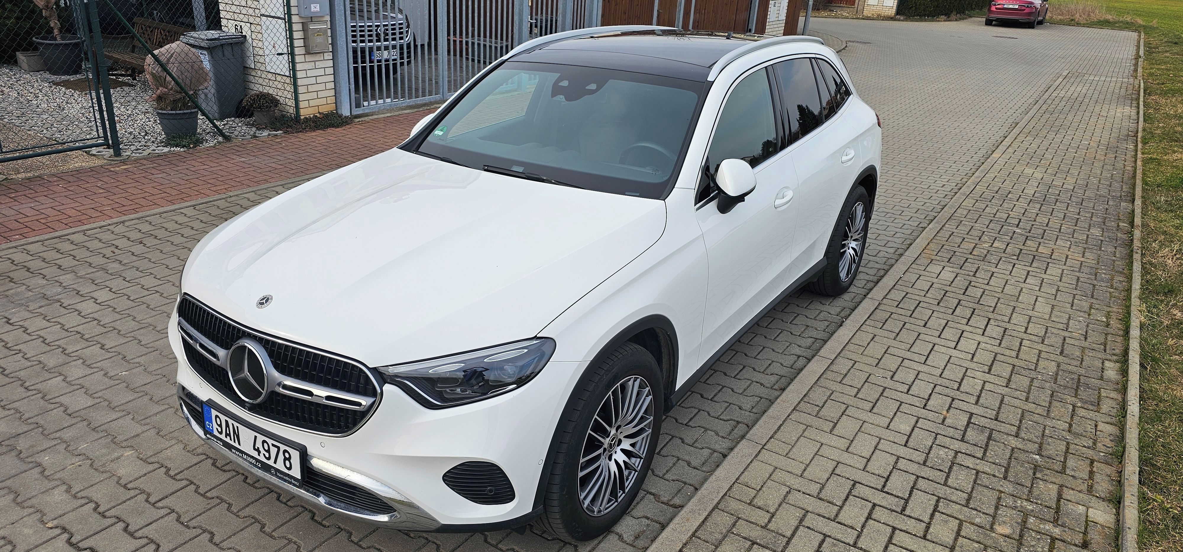 Mercedes-Benz GLC, GLC 220d 4-MATIC 145kw ZÁRUKA