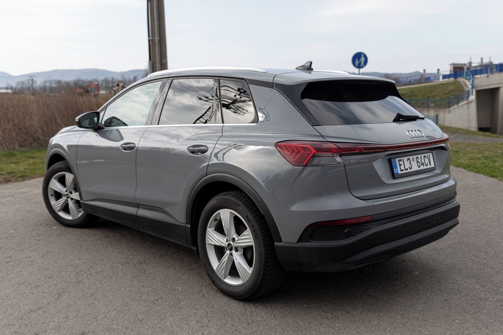 Audi Q4, e-tron 45t km - fotka 3