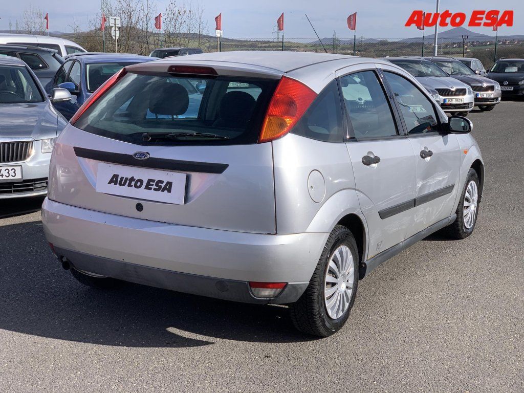 Ford Focus, 1.6 16V,AC - fotka 6