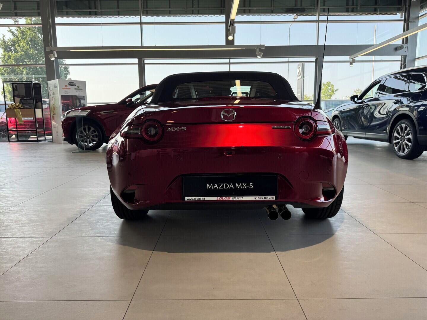Mazda MX-5, 2ST Homura  1,5l e-Skyactiv G1 - fotka 5