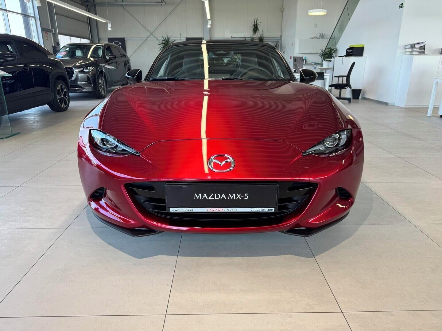 Mazda MX-5, 2ST Homura  1,5l e-Skyactiv G1 - fotka 2