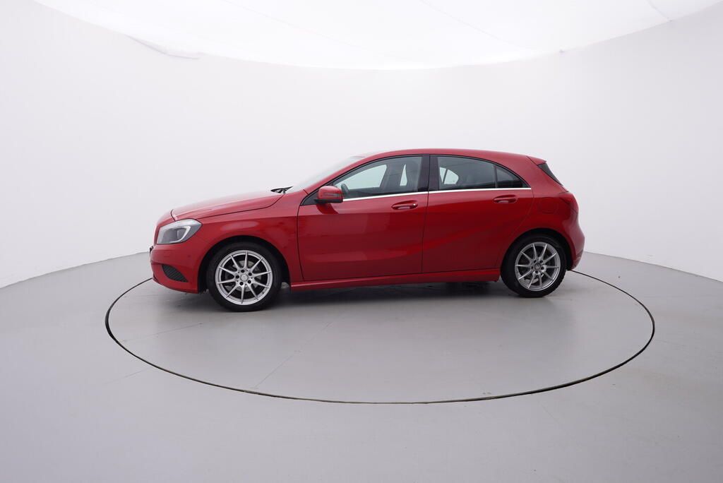 Mercedes-Benz Třídy A, 1.5 66 kW - fotka 2