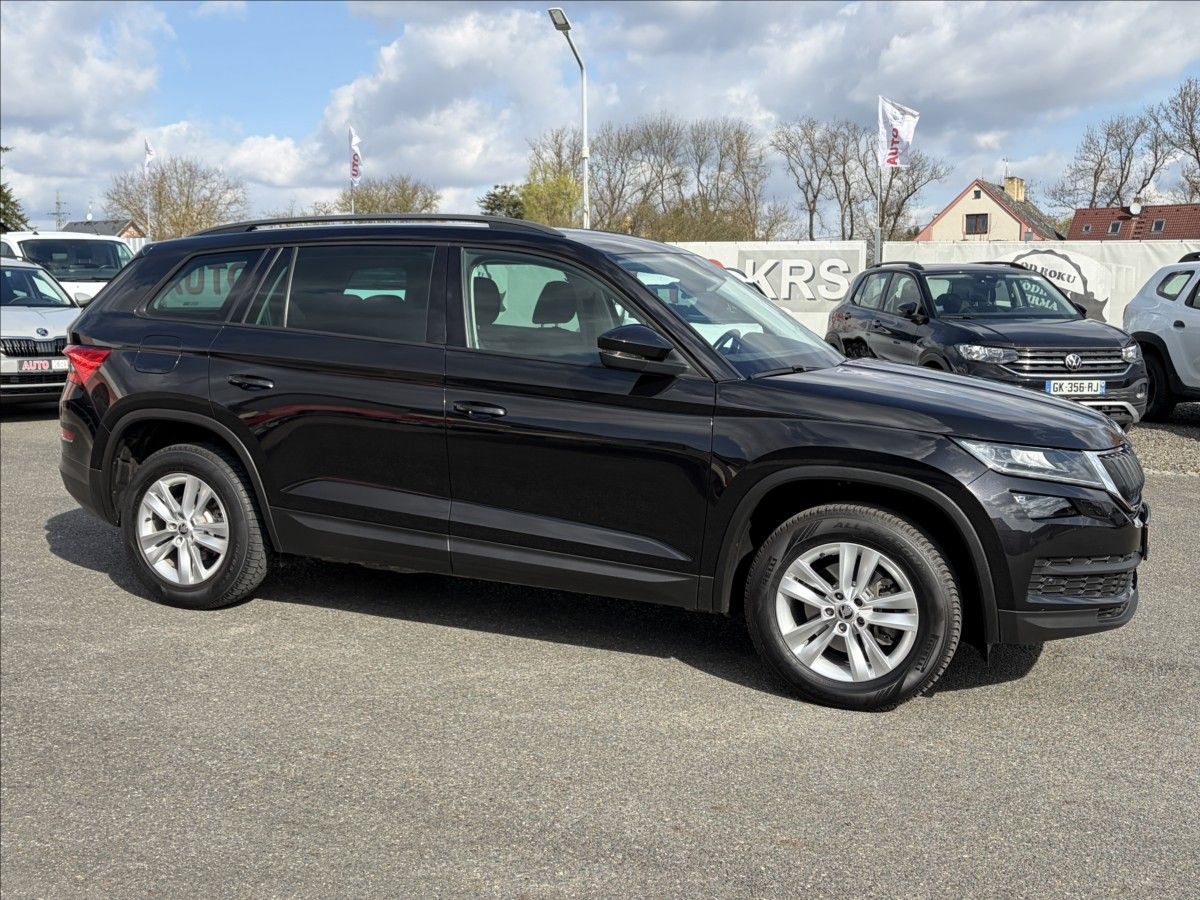 Škoda Kodiaq, 2,0 TDi,DSG,Navi,LED,Kamera,AC - fotka 2