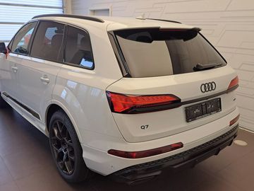 Audi Q7 SUV S line TDI quattro