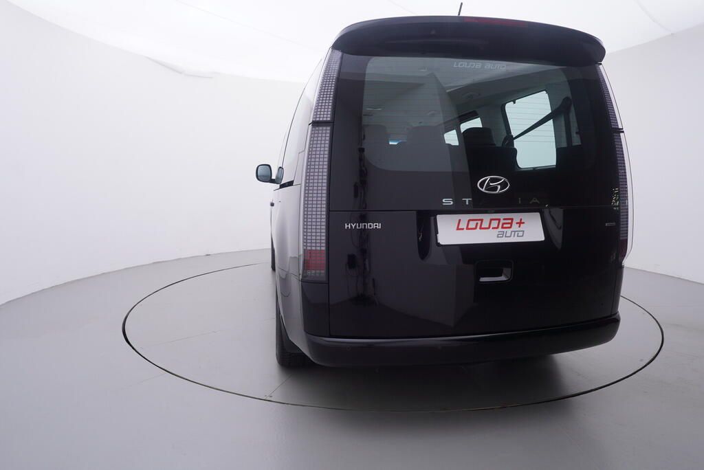 Hyundai Staria, Style Premium 2.2 CR 130 kW - fotka 4