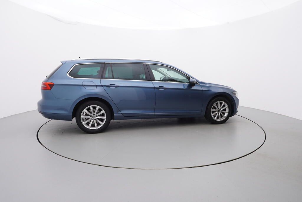 Volkswagen Passat Variant, Business 1.6 TDI 88 kW - fotka 6