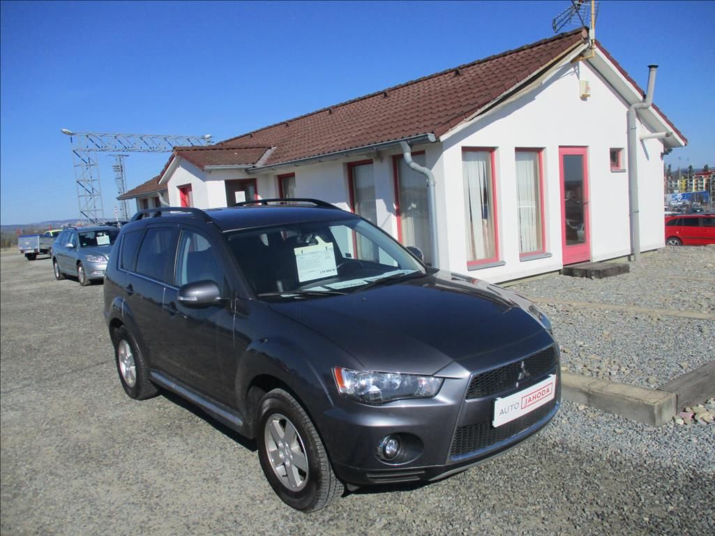 Mitsubishi Outlander, 2,2 DI-D, Automat,4x4, klima,