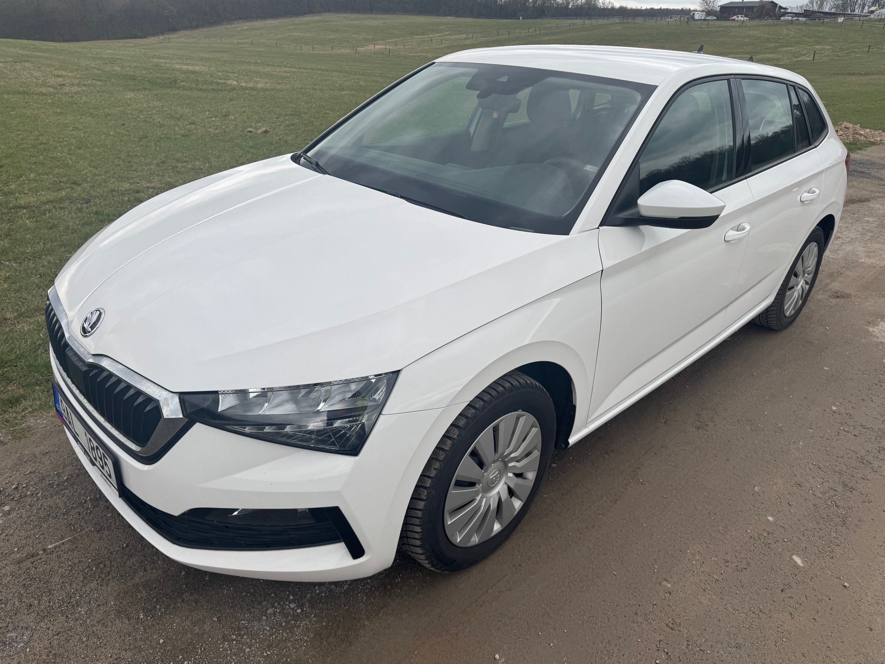 Škoda Scala, 1.0TSI AMBITION LED KOUPENO ČR