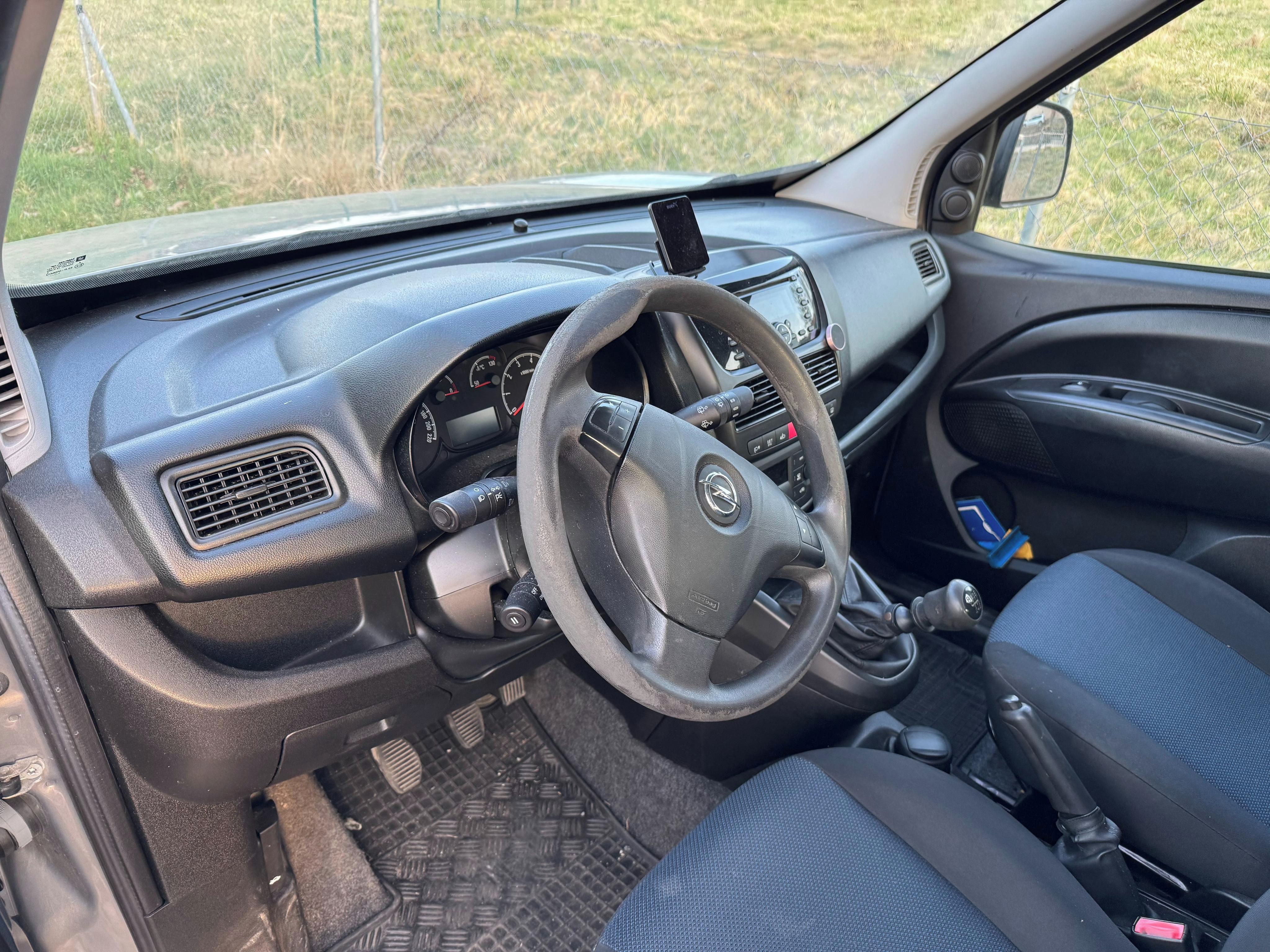 Opel Combo - fotka 6