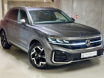 R-line/tazne/vzduch/matrix/HUD