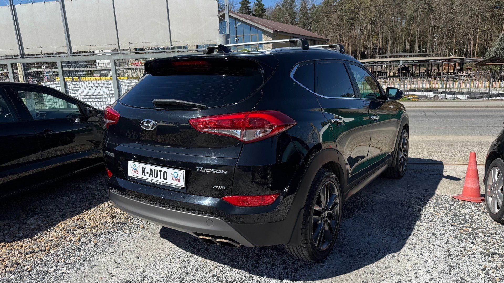 Hyundai Tucson, 2.0CRDi 100kW *Nove v ČR*4x4* - fotka 4