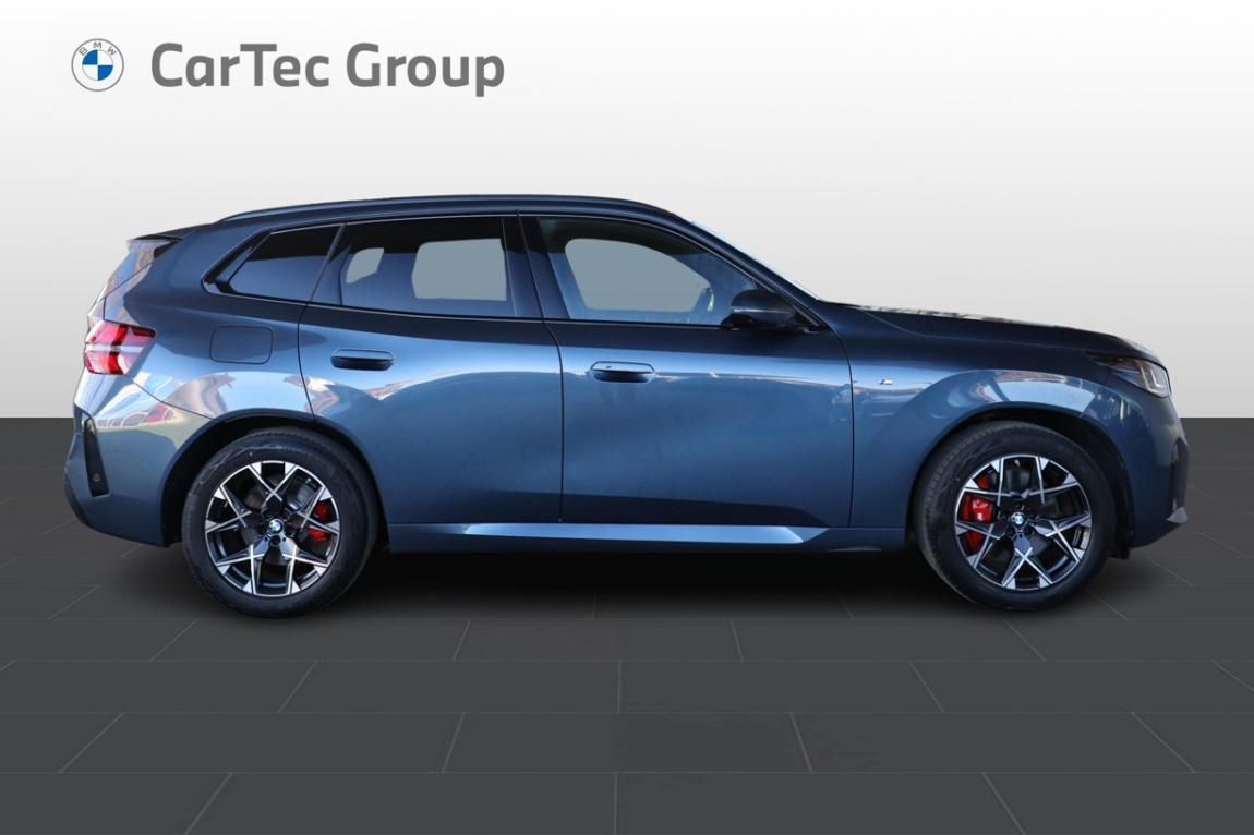 BMW X3, xDrive 40d - fotka 4