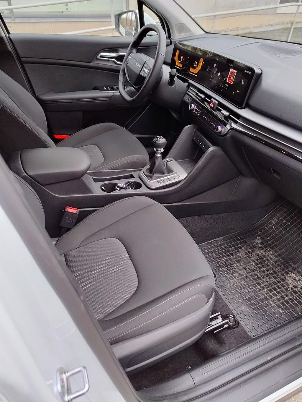 Kia Sportage, 1.6TGD-I  6MT EXCLUSIVE - fotka 6