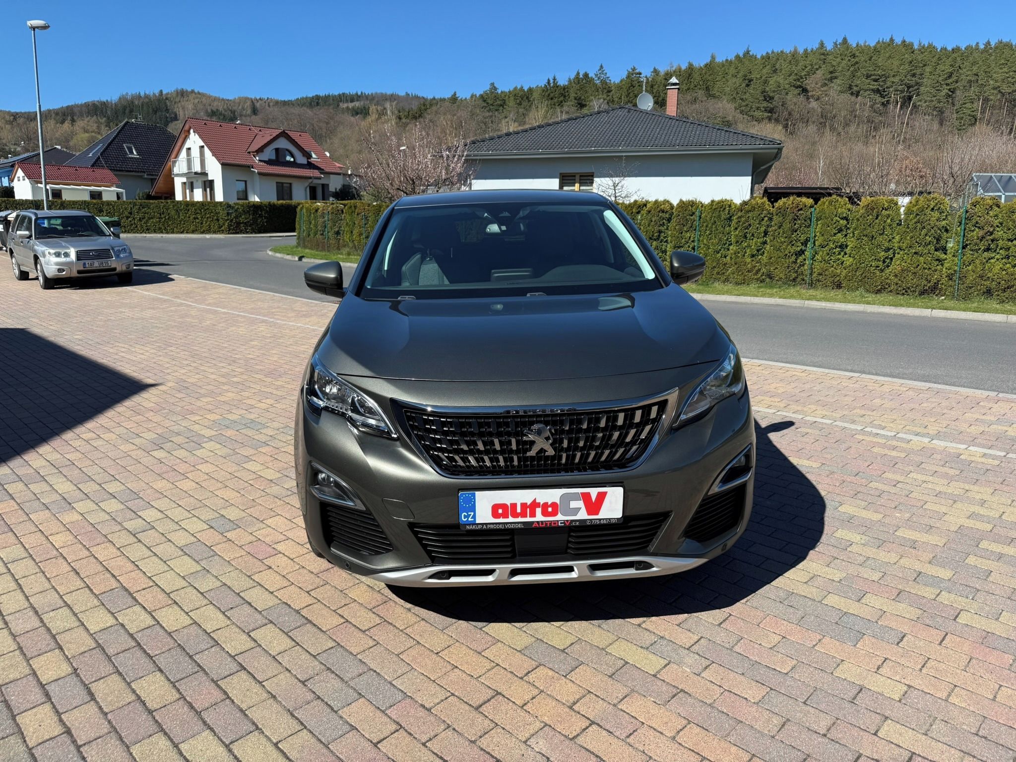 Peugeot 3008, 1.2 PureTech 96kW ALLURE - fotka 4