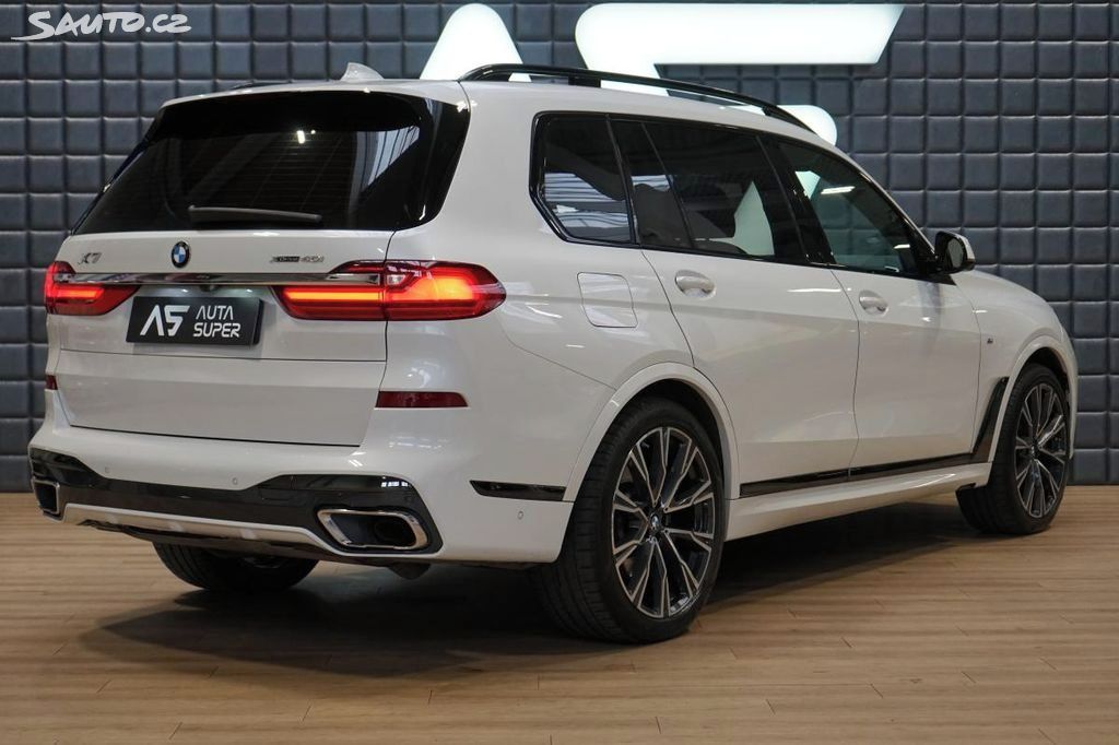 BMW X7, 40i Xdrive M-packet DPH - fotka 4