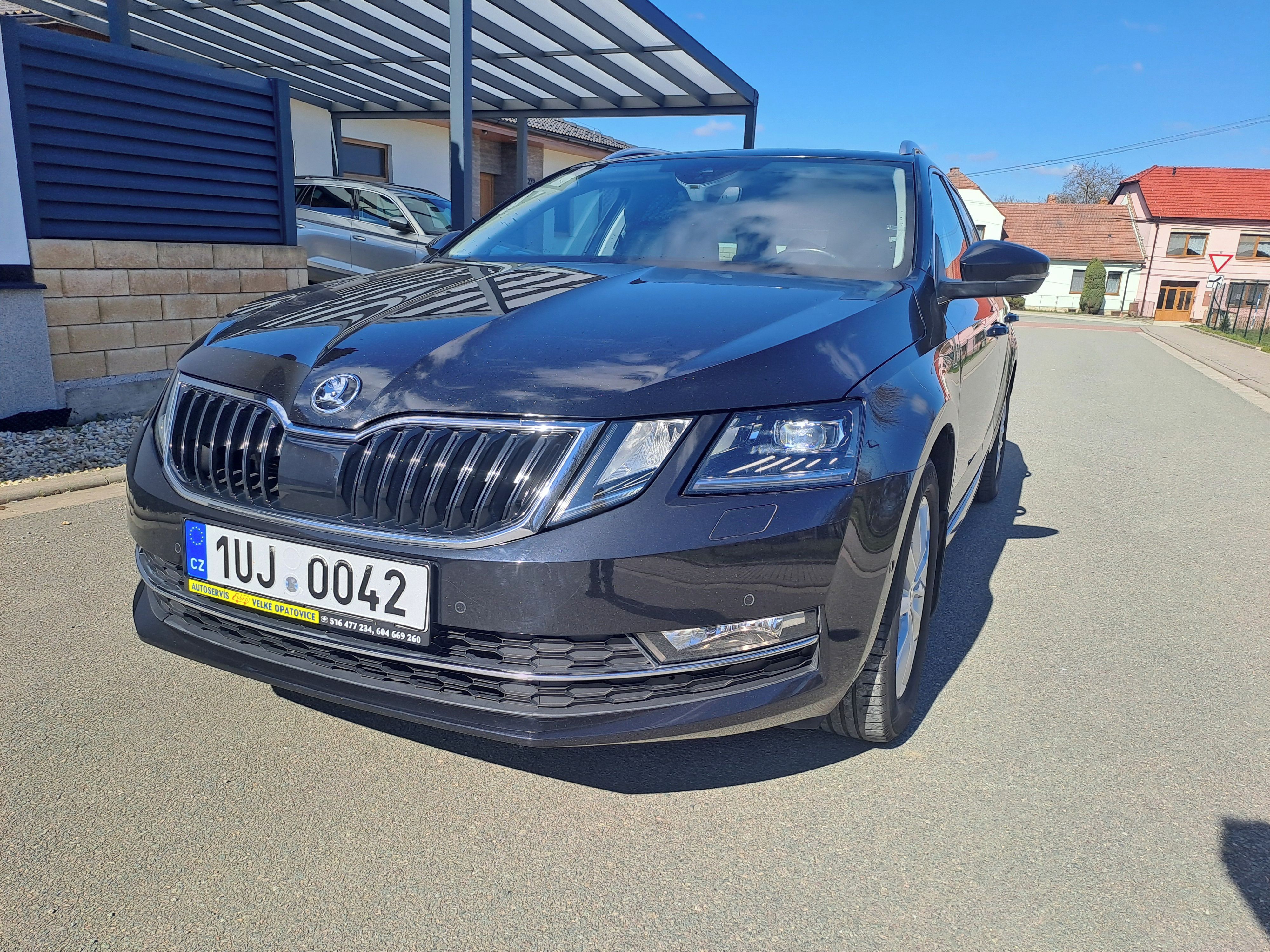 Škoda Octavia, 1,6TDI DSG,ELEGANCE,TOP,VÝBAVA - fotka 5