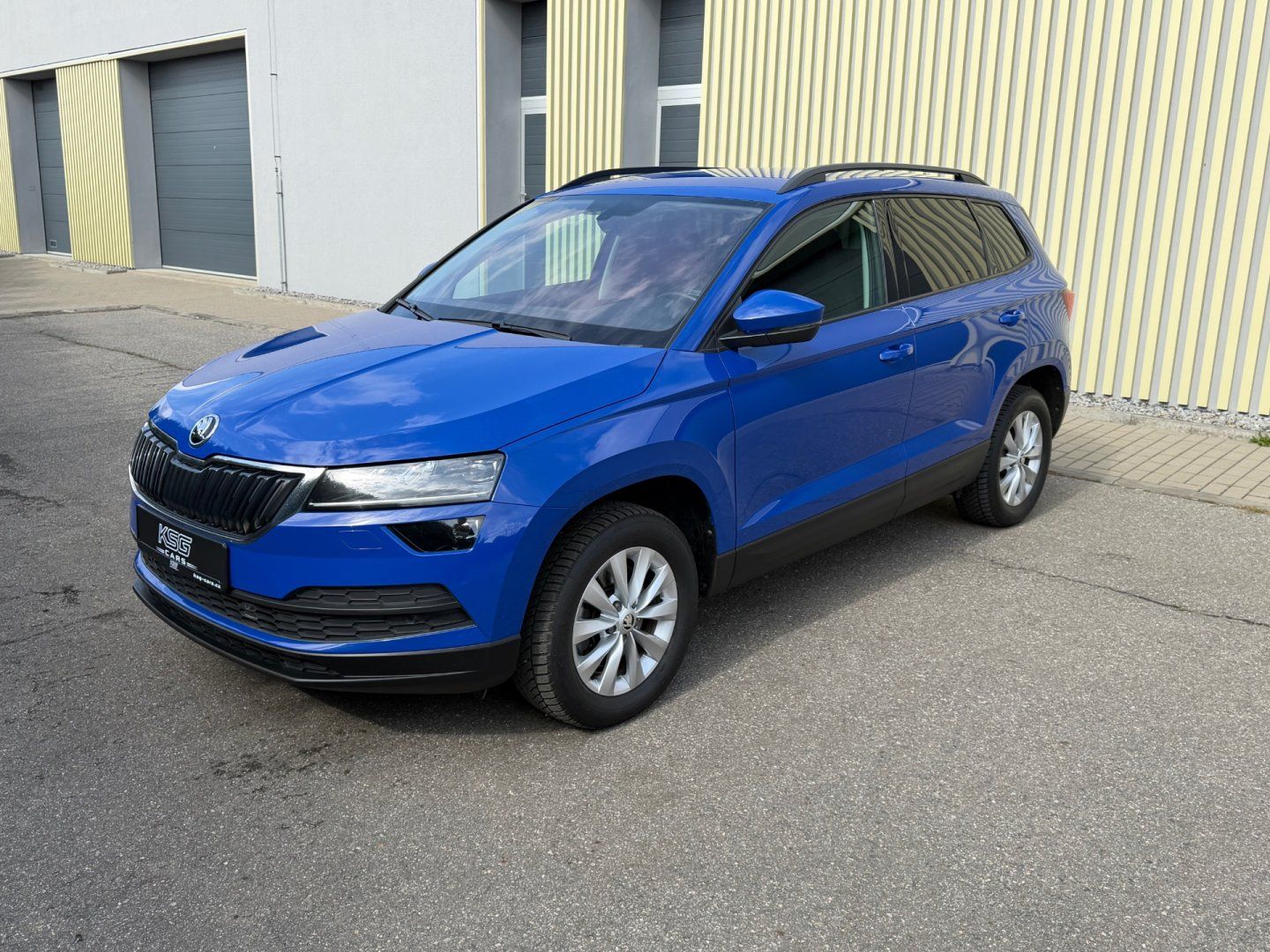 Škoda Karoq, 2.0TDi 110kW! DSG! ČR! LED! - fotka 2