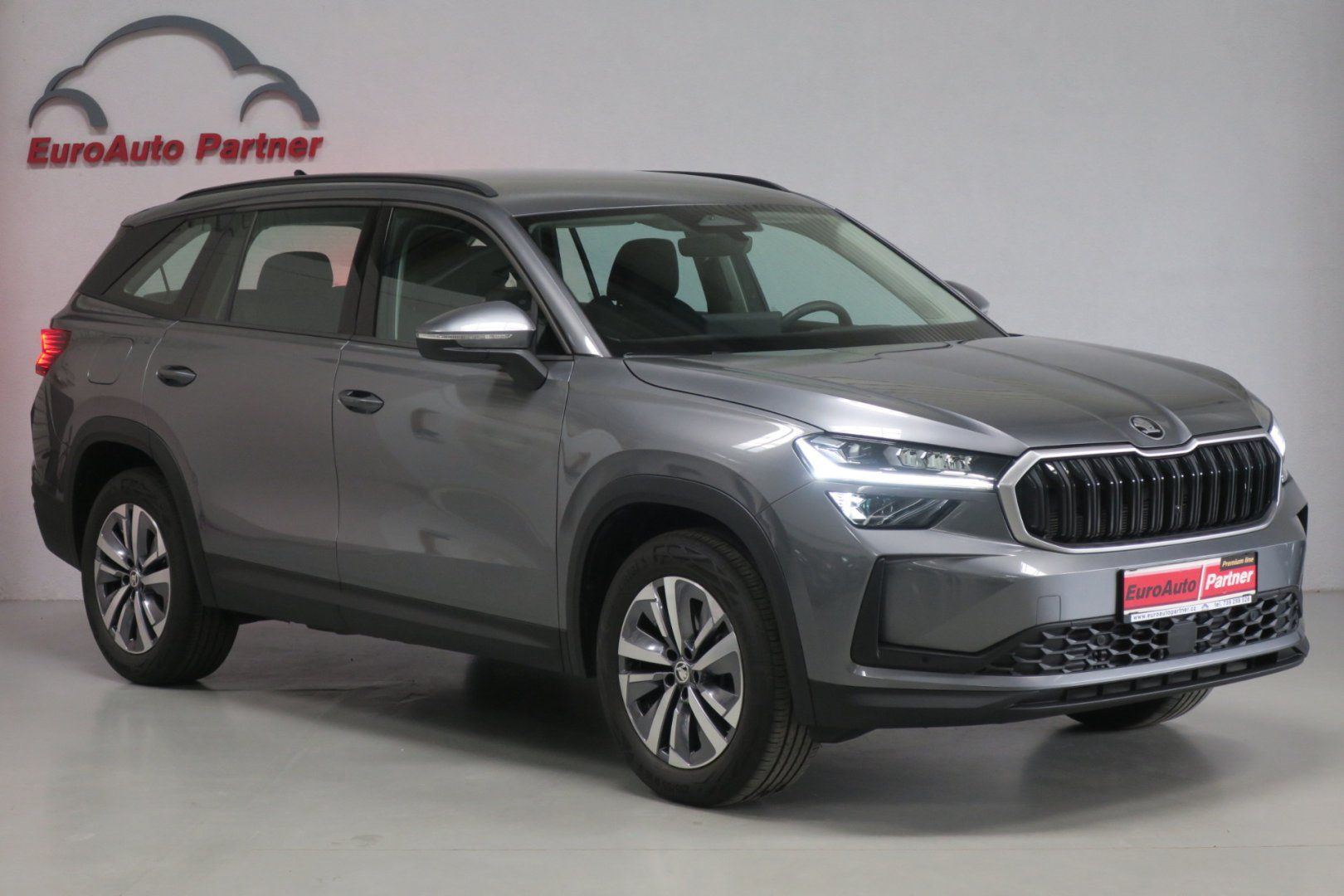 Škoda Kodiaq, SELECTION 142kW 4X4 7M Nez.To. - fotka 5