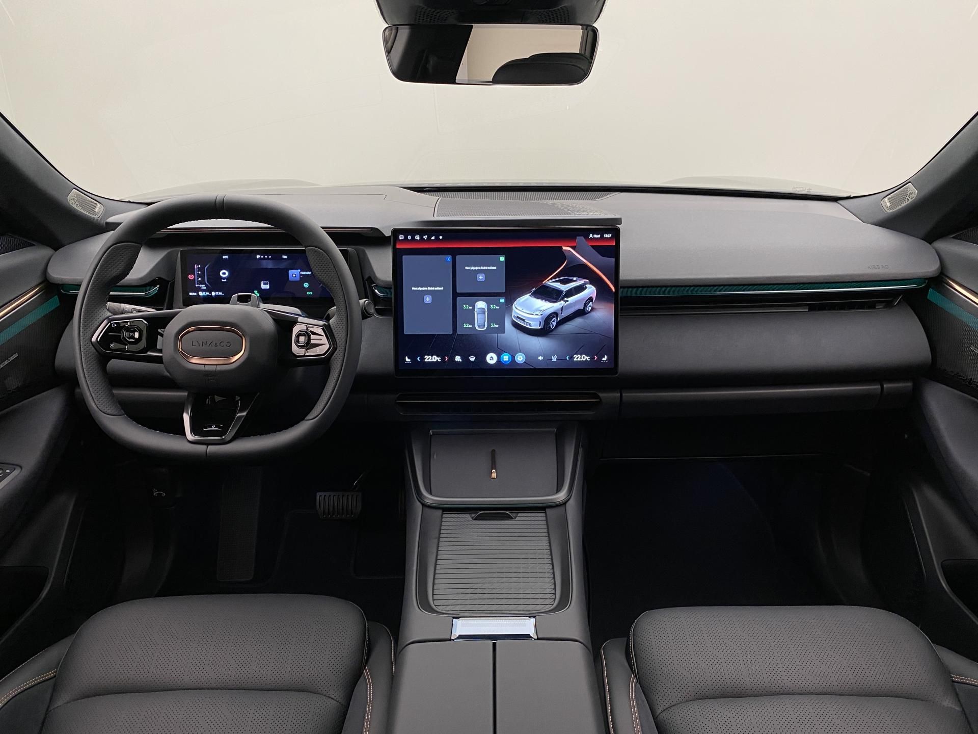 Lynk & Co 08, MORE PHEV - fotka 2