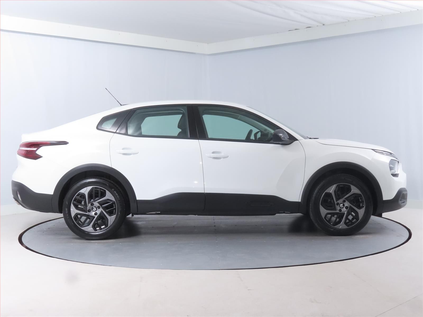 Citroën C4 X, 1.2 PureTech, Feel Pack - fotka 6