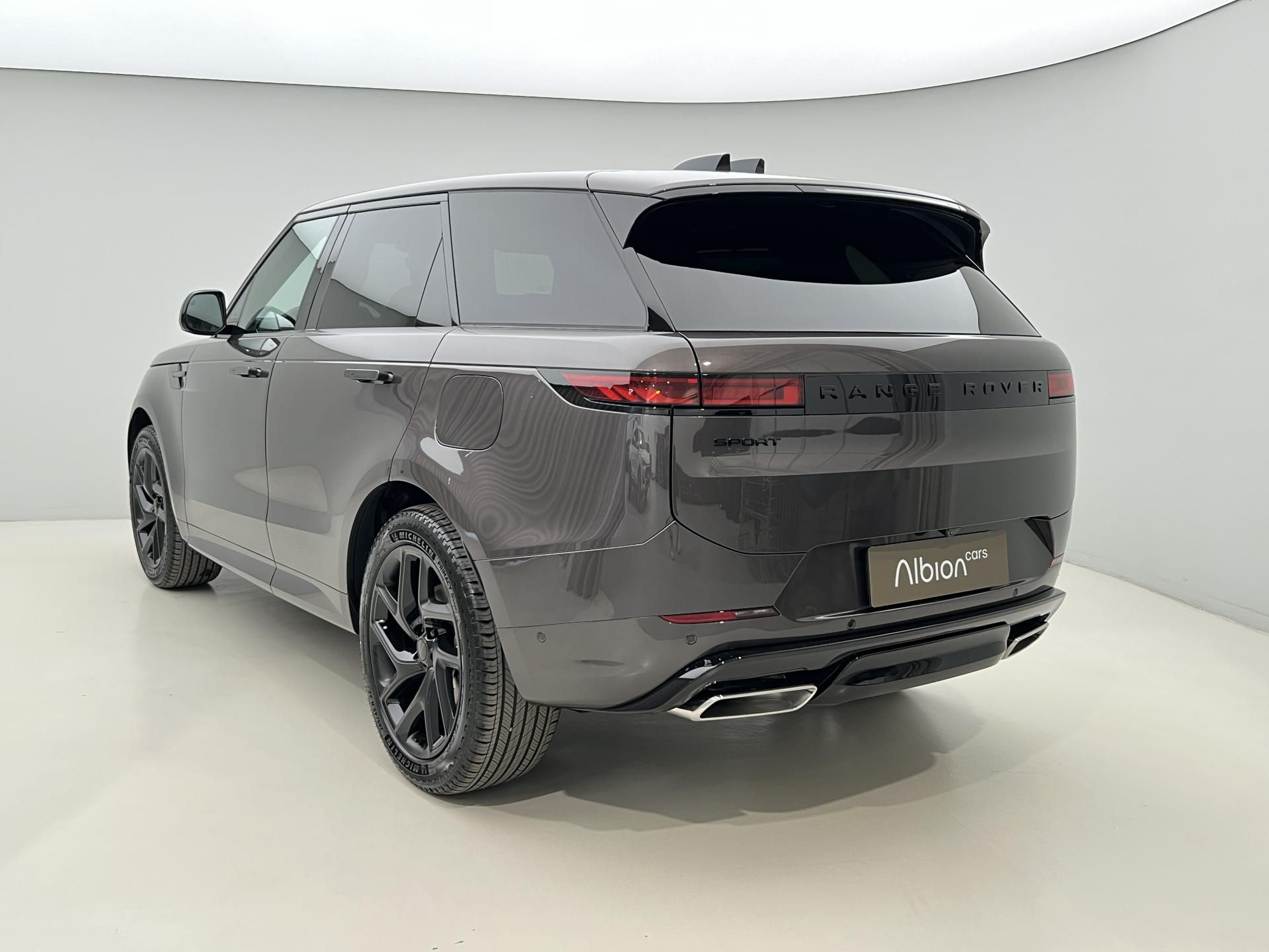 Land Rover Range Rover Sport, P460e DYNAMIC SE AWD Aut - fotka 4