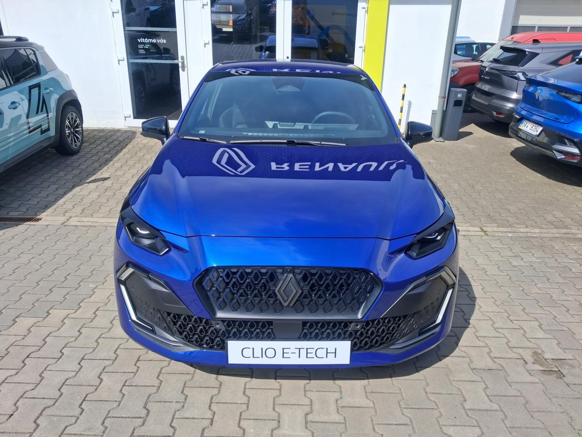Renault Clio, esprit Alpine full hybrid - fotka 2