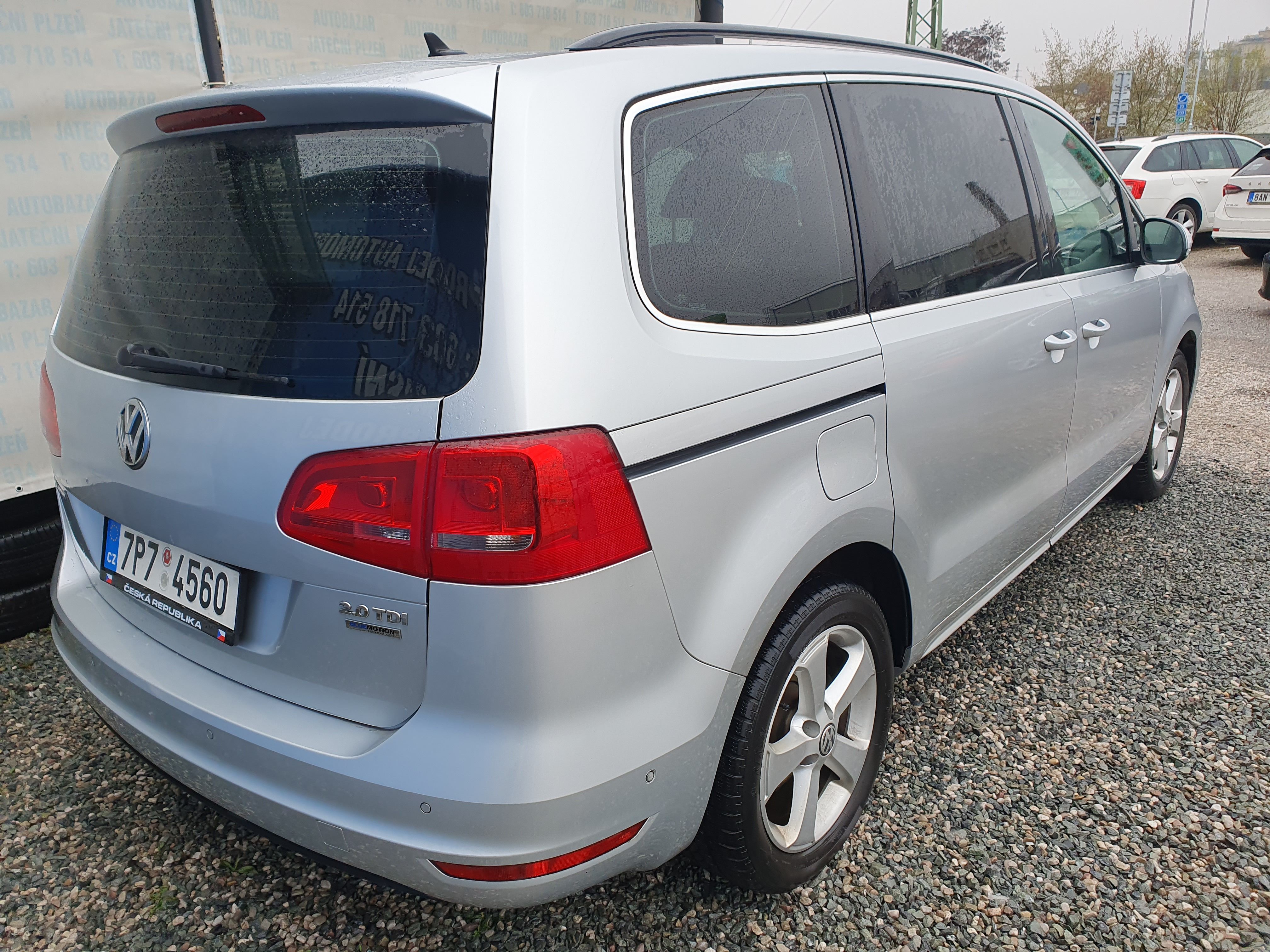 Volkswagen Sharan, 2.0 TDI 103 KW 7 MÍST - fotka 3