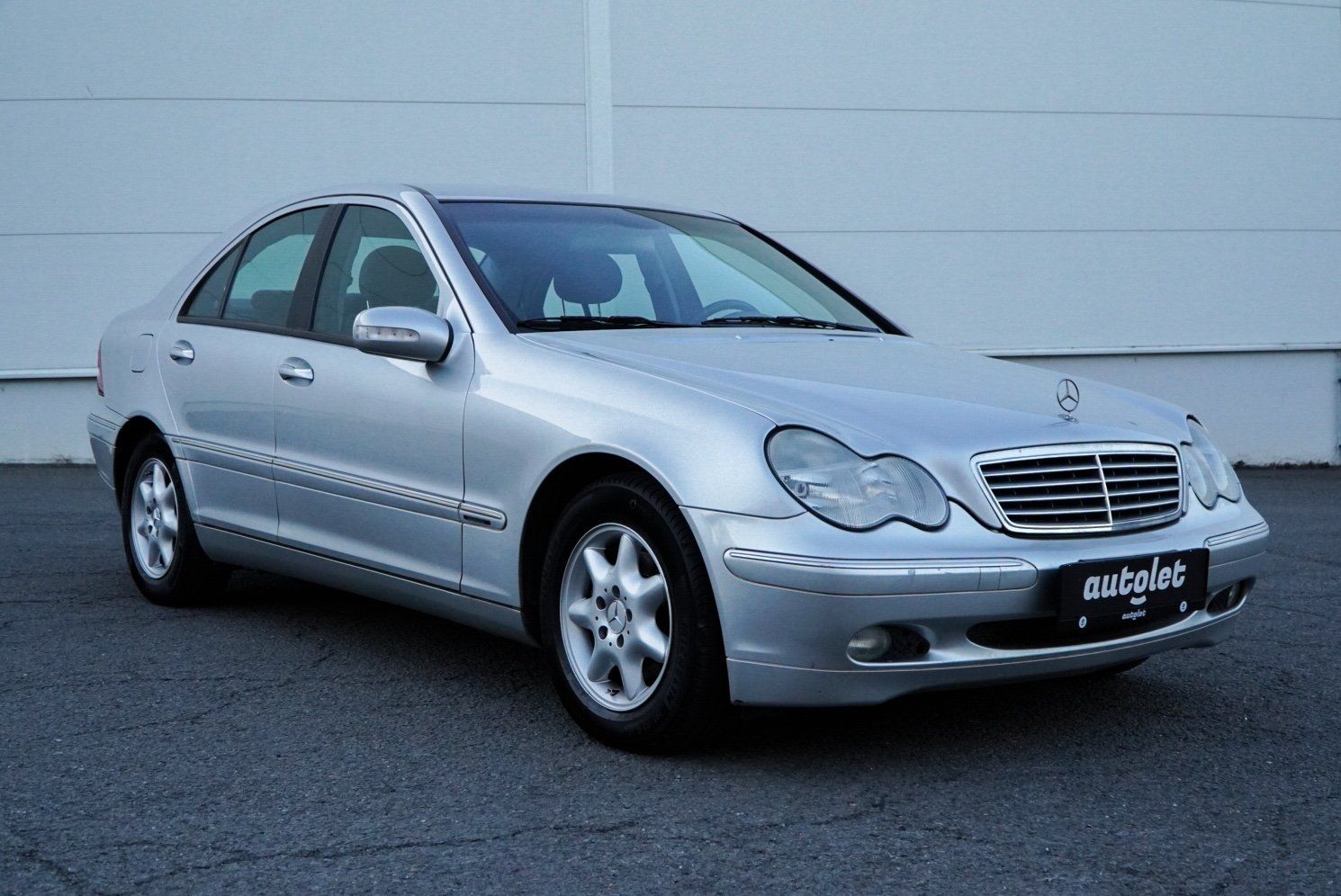Mercedes-Benz 220, 220 CDi ELEGANCE - fotka 2