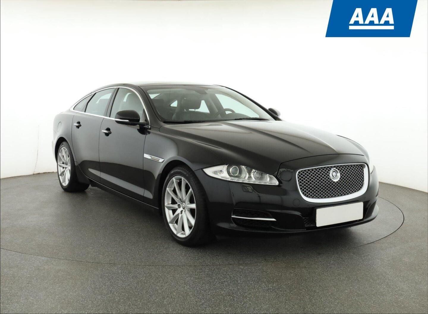 Jaguar XJ, 3.0 D, Automat, Serv.kniha