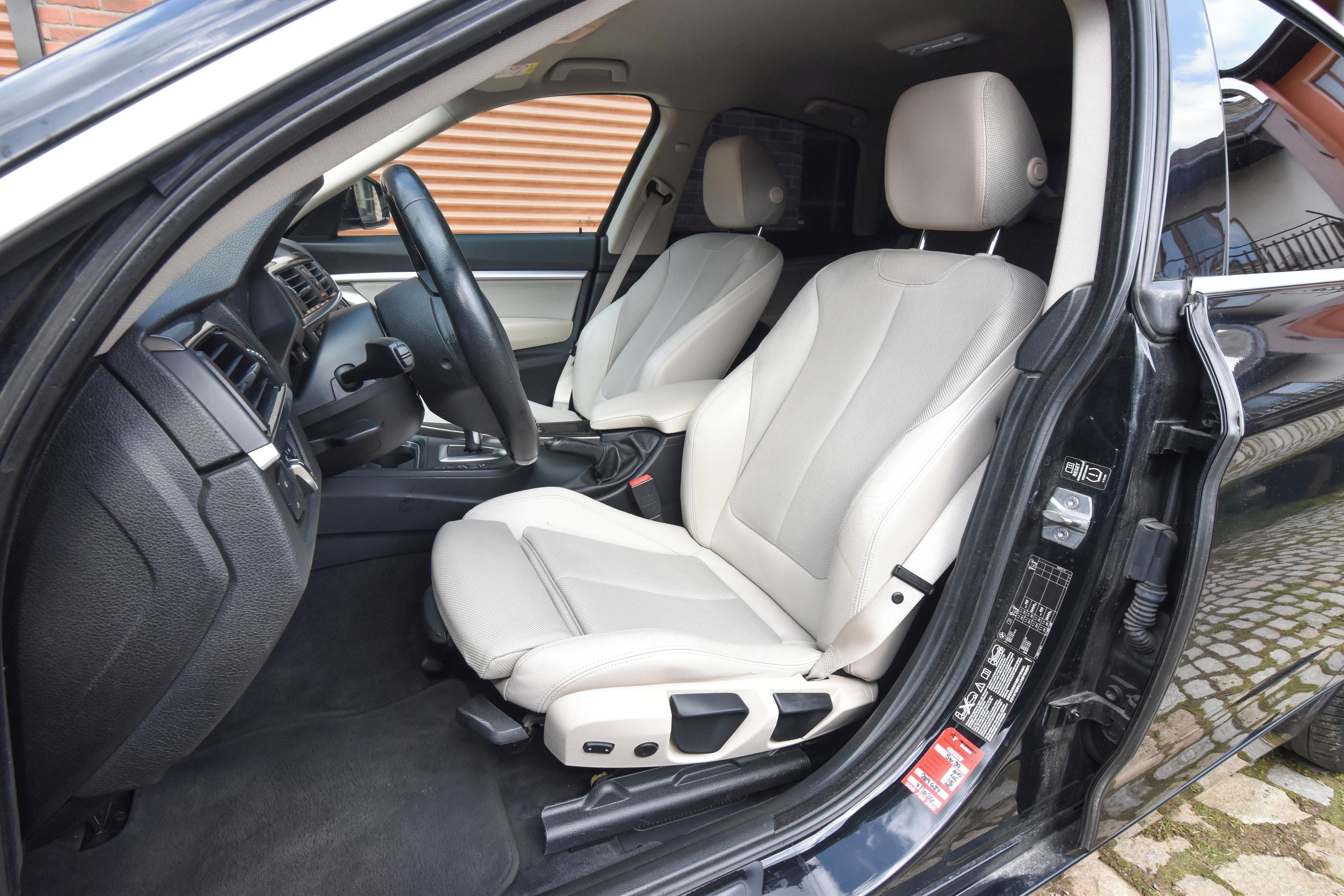 BMW Řada 3, 320D GT XDrive 2014 2sady kol - fotka 6