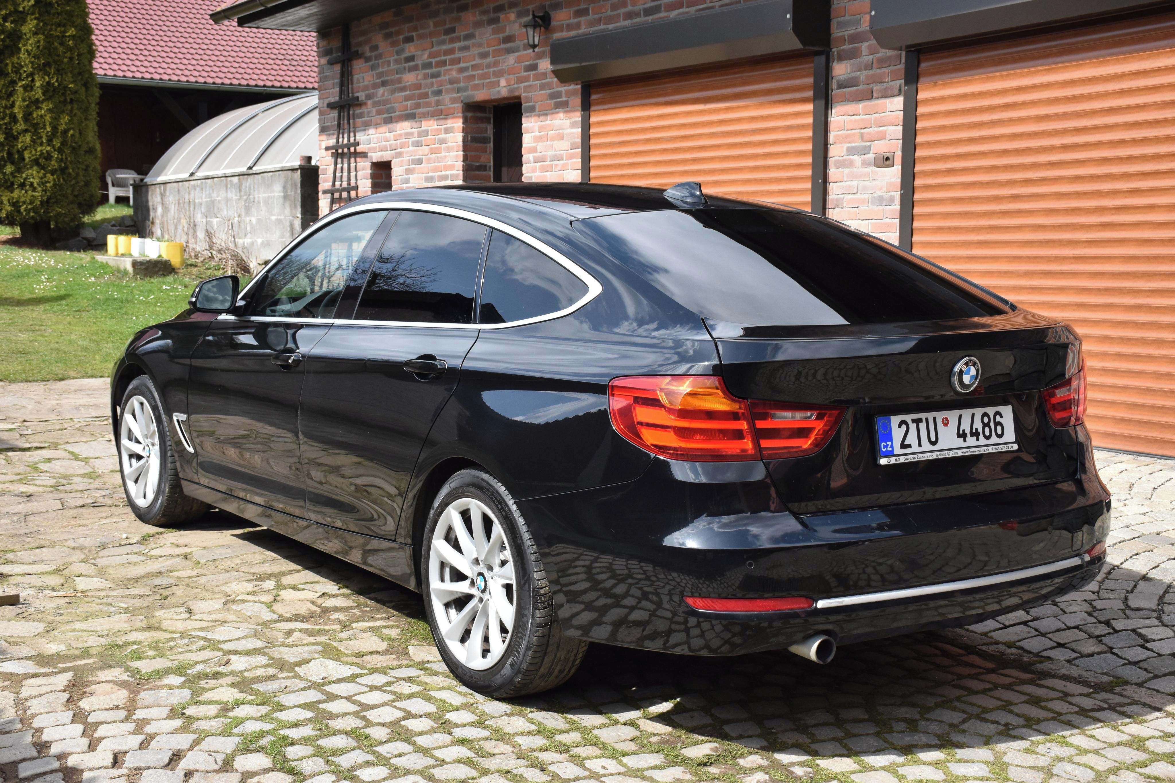 BMW Řada 3, 320D GT XDrive 2014 2sady kol - fotka 3