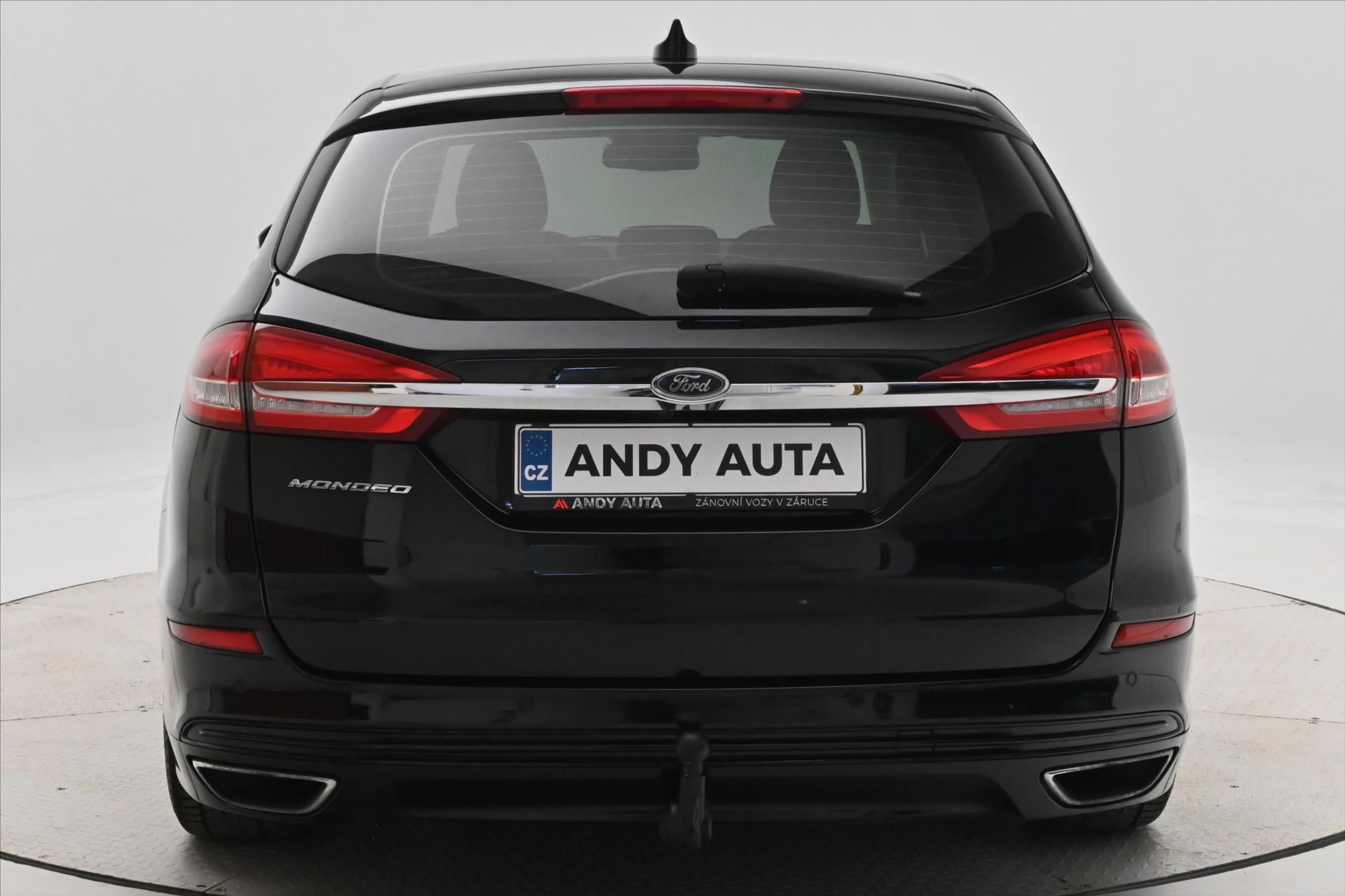Ford Mondeo, 2,0 EcoBlue 140 kW AT8 Titaniu - fotka 6