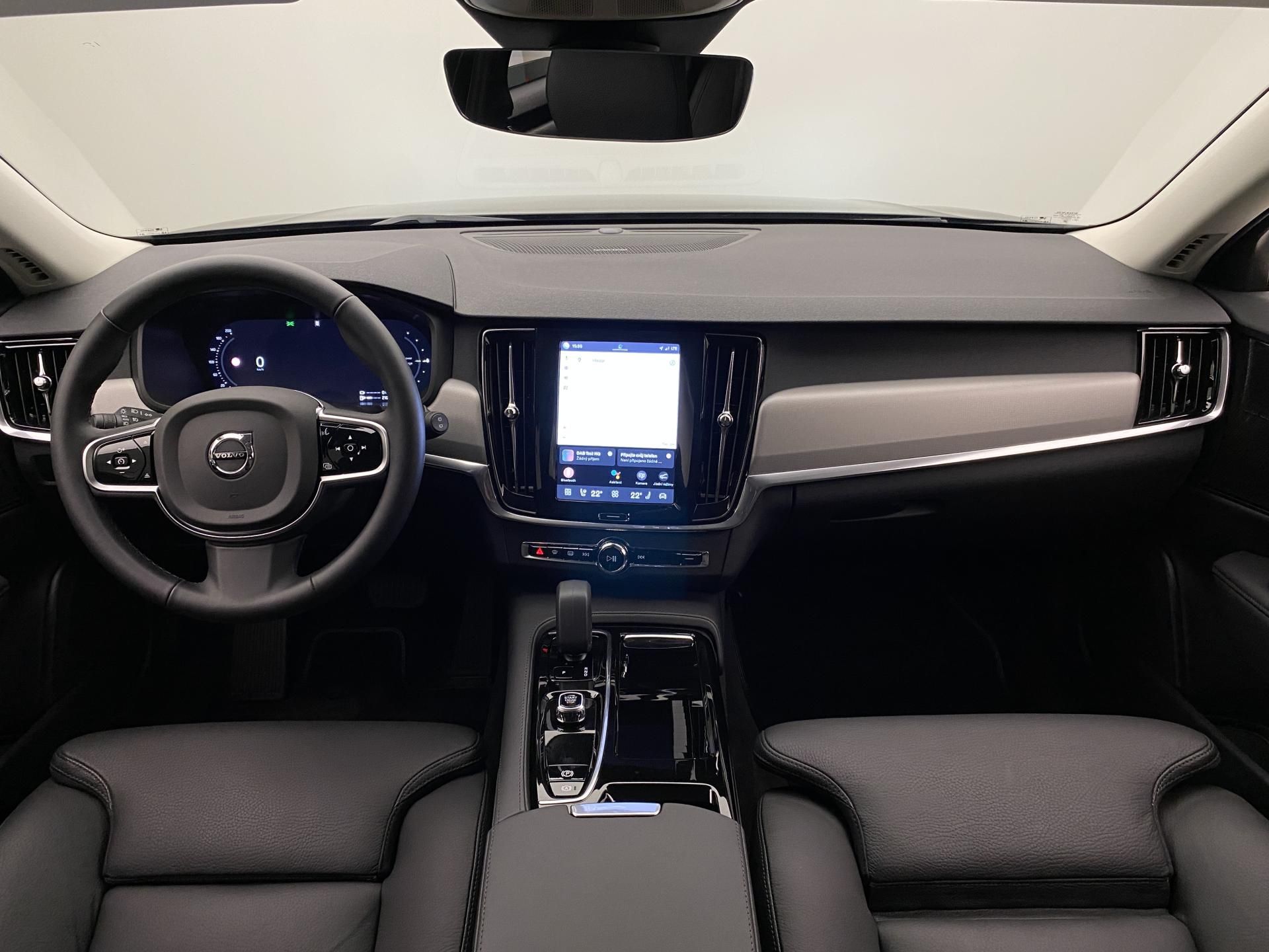 Volvo V90, T6 AWD PLUG-IN DARK PLUS AUT - fotka 2