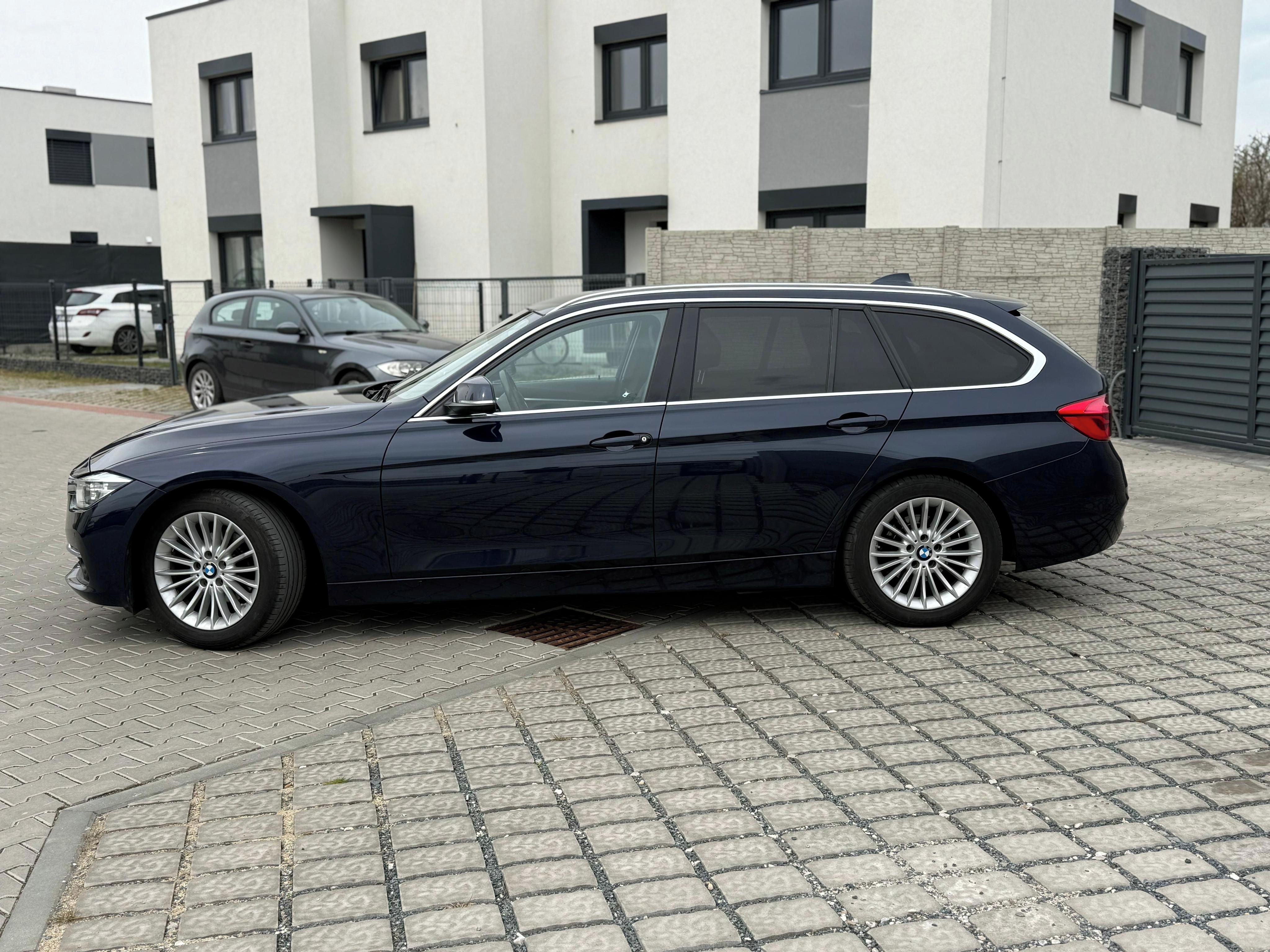 BMW Řada 3, 316d Touring TOP serviska kůže - fotka 3