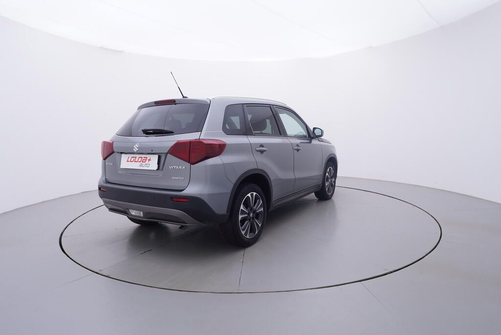 Suzuki Vitara, 1.4 BoosterJet 103 kW - fotka 5