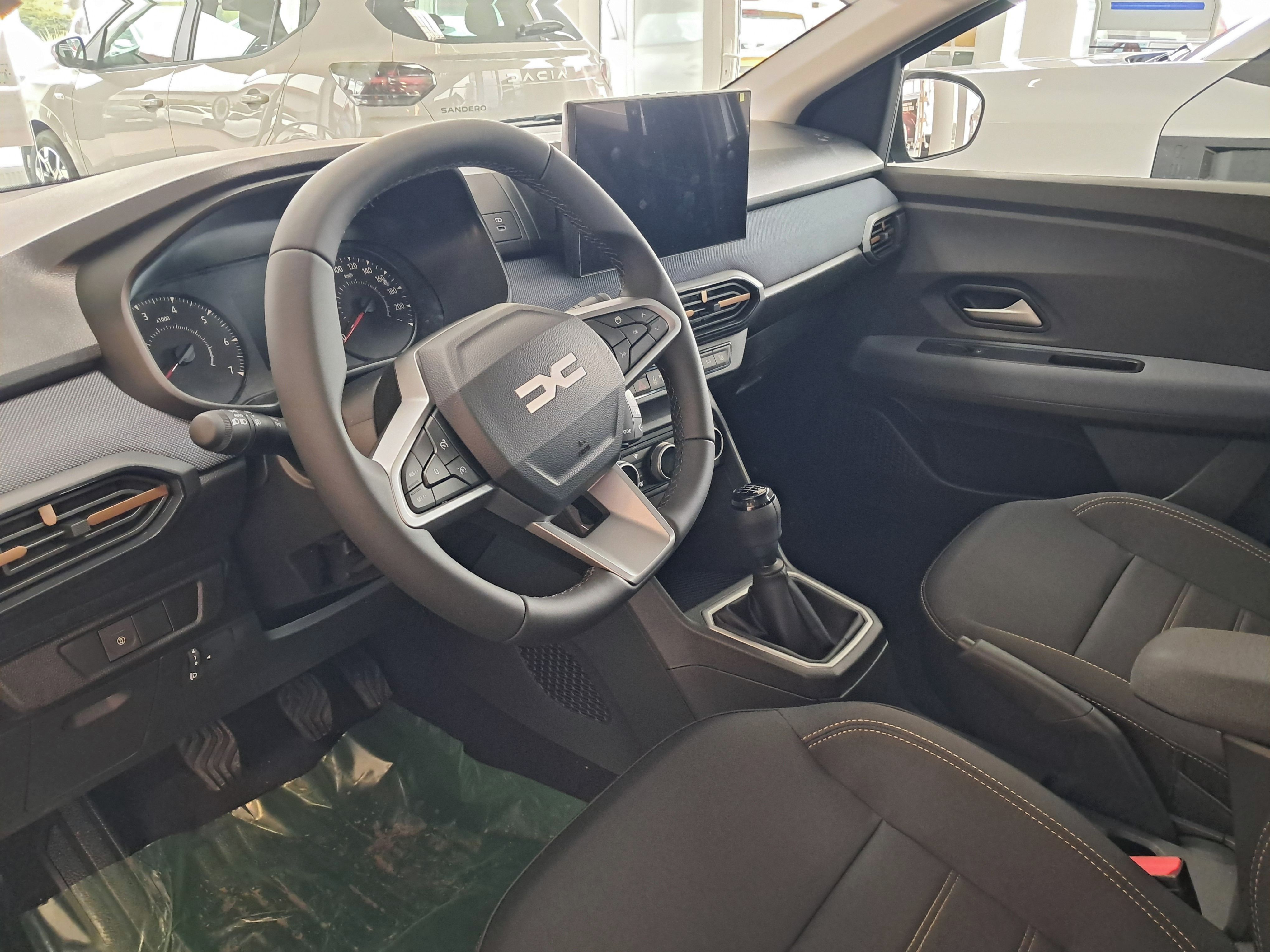 Dacia Sandero, Stepway 1.0_TCe 110 Expression - fotka 3