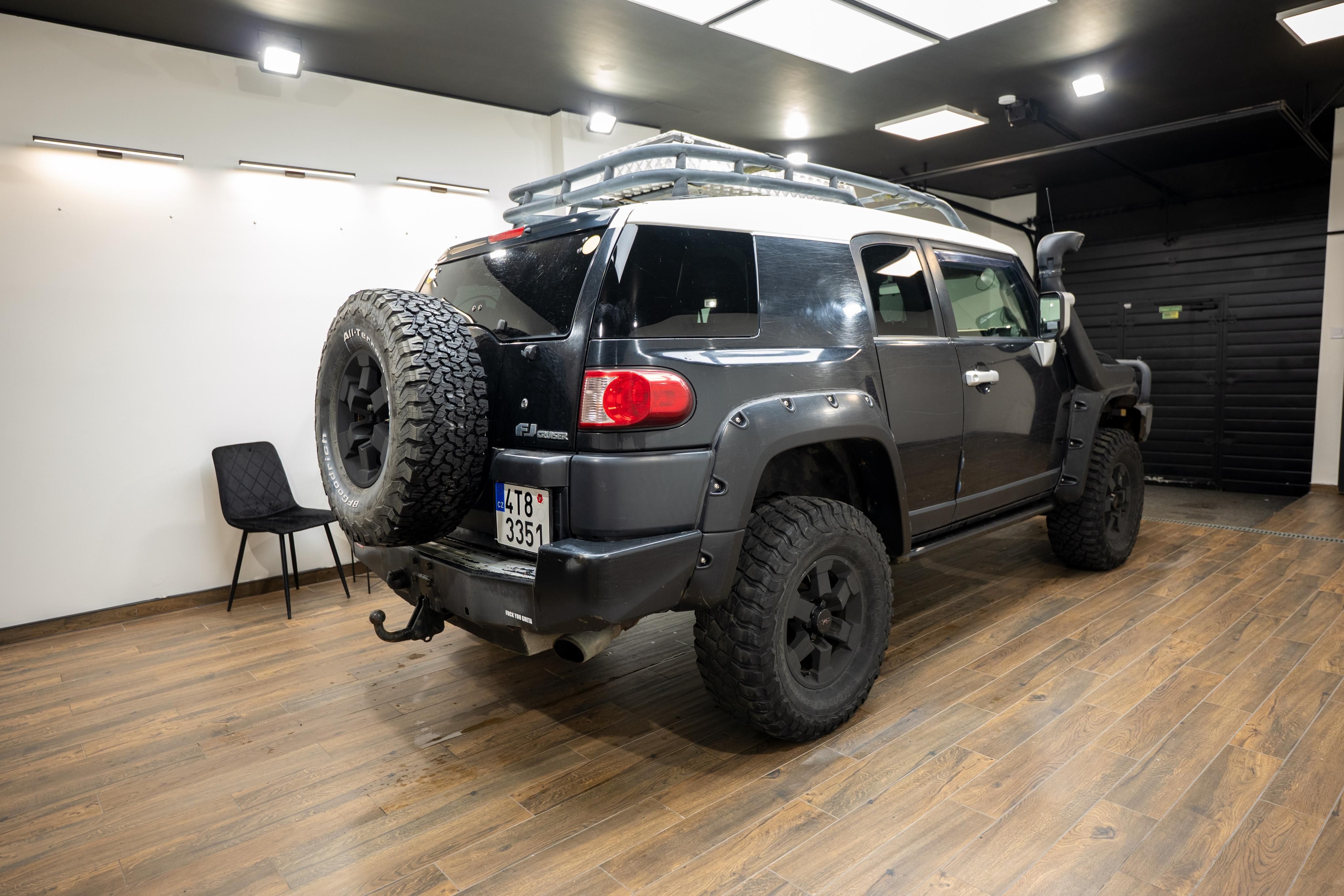 Toyota FJ Cruiser - fotka 4