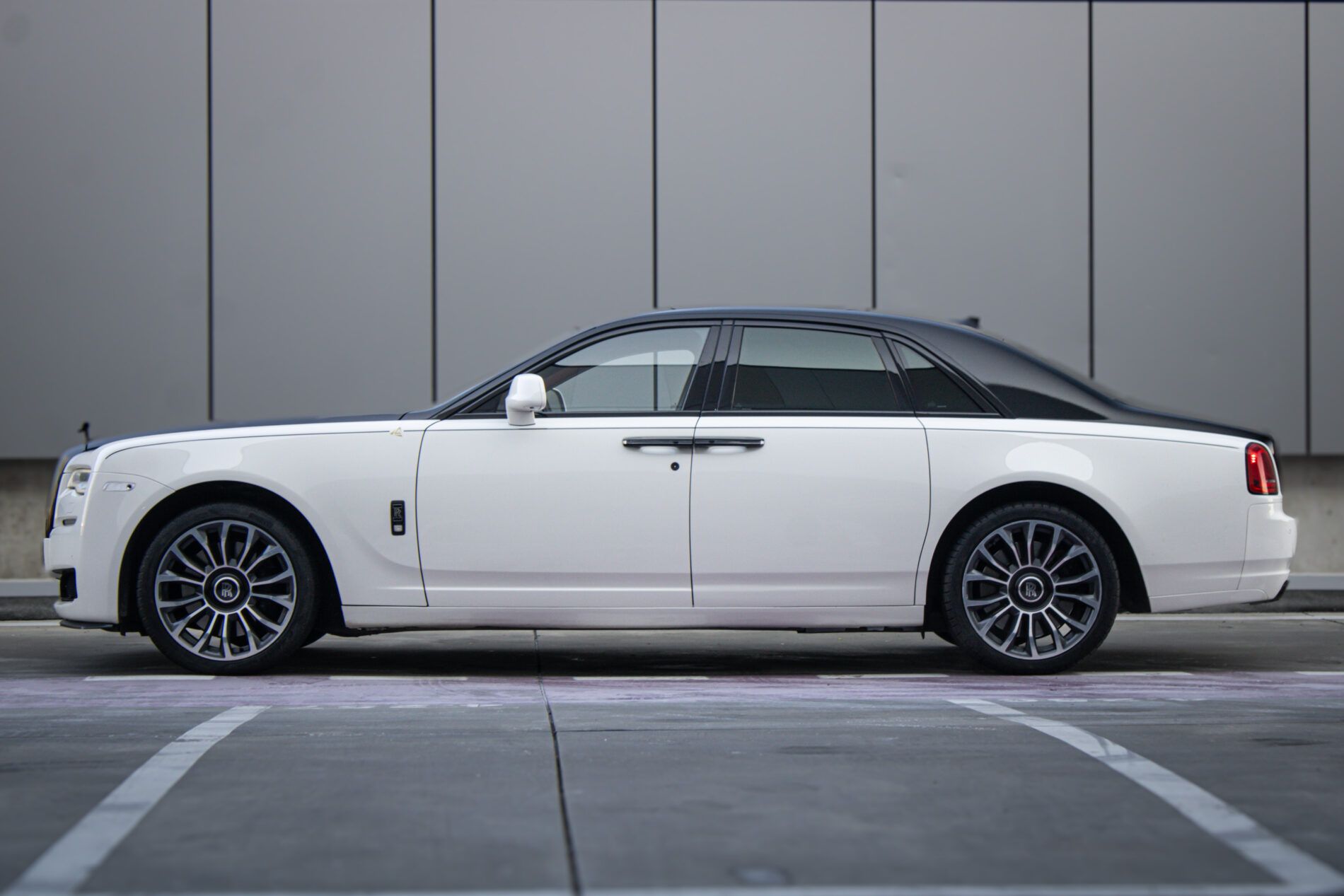 Rolls-Royce Ghost - fotka 3