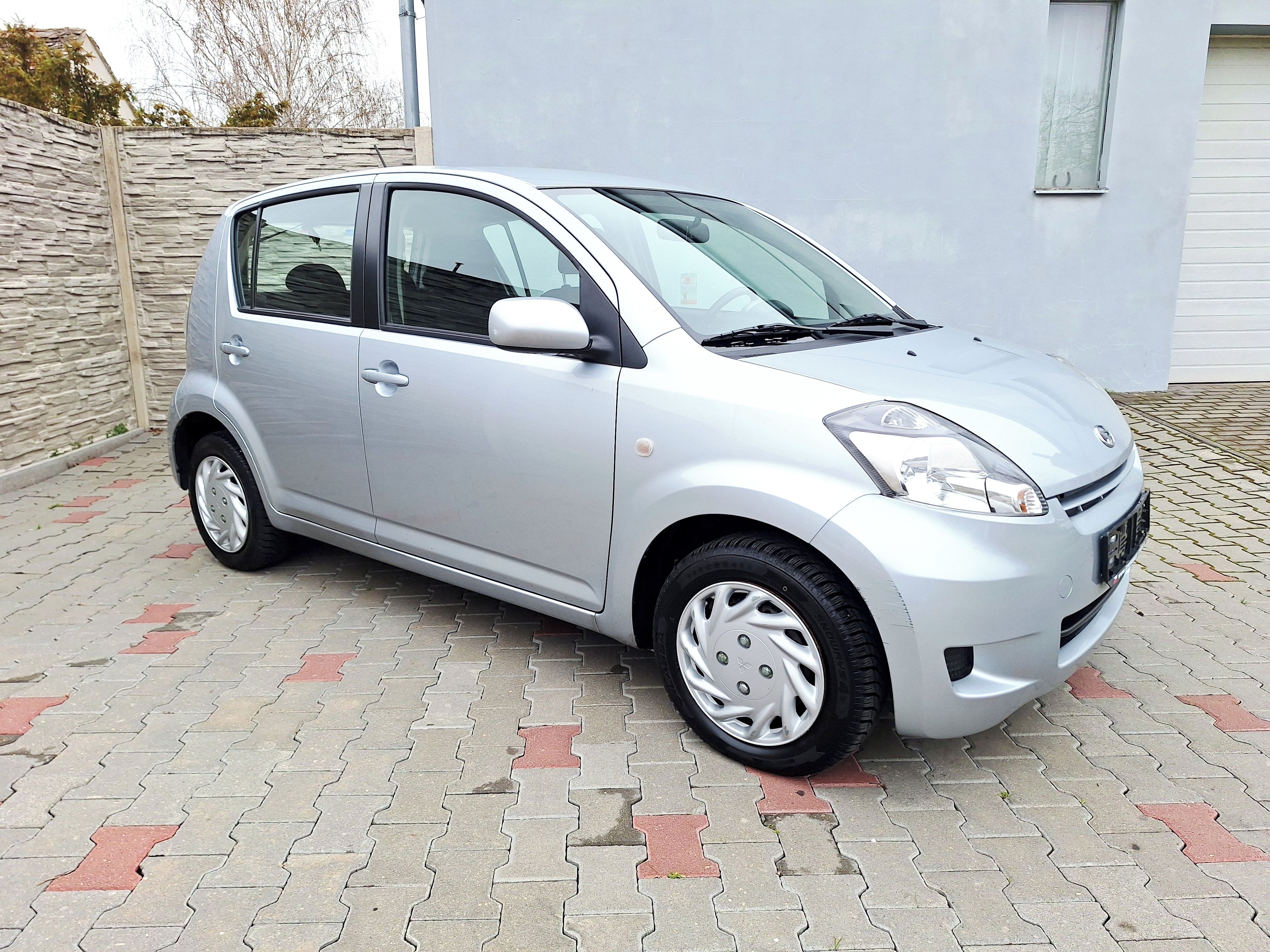 Daihatsu Sirion, 1,3i 67kW 4WD 67tis.km!!! - fotka 5