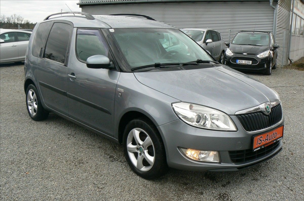Škoda Roomster, 1,6 TDi FAMILY - fotka 2