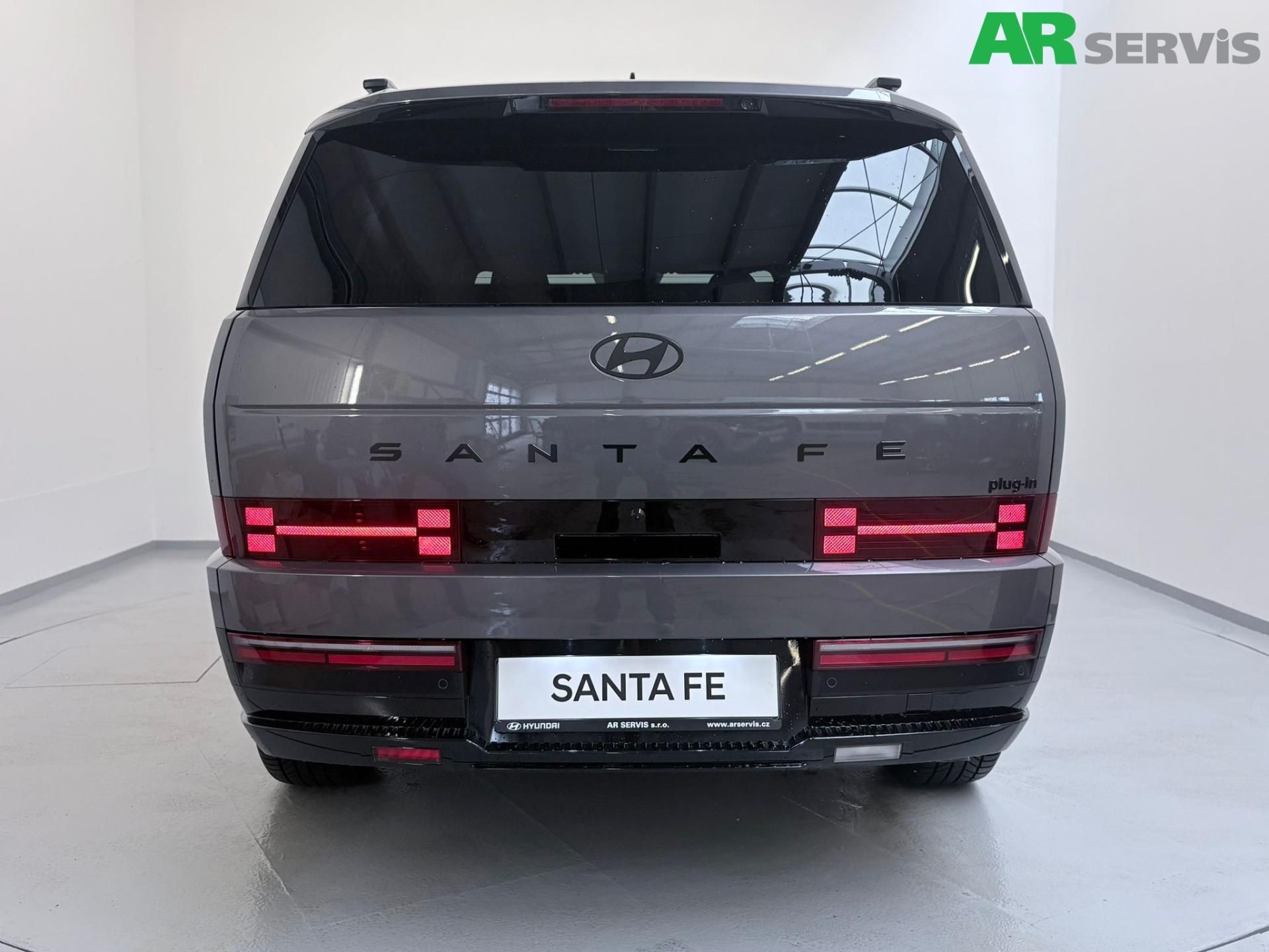 Hyundai Santa Fe, 1,6 T-GDI PHEV Calligraphy - fotka 4