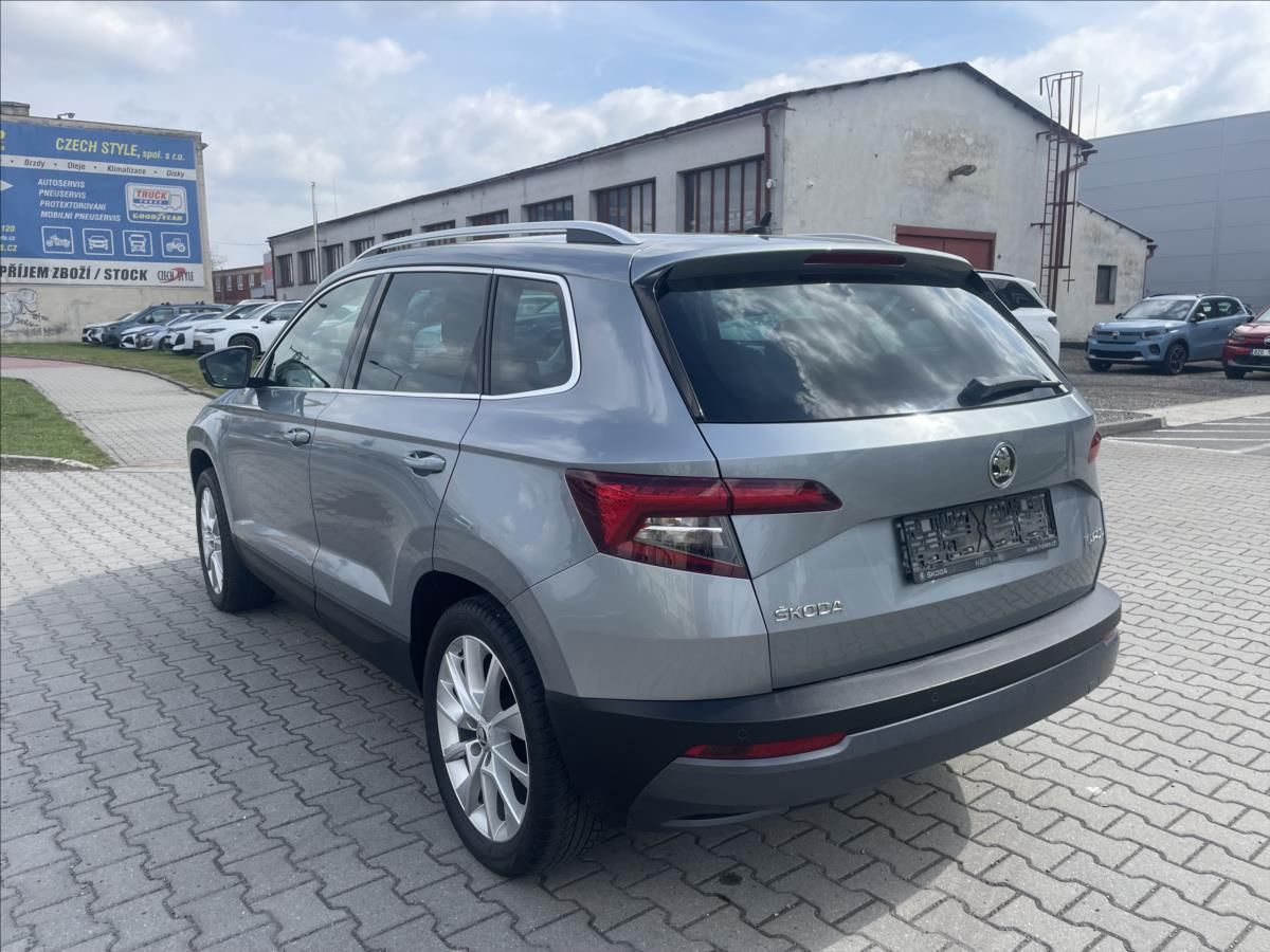 Škoda Karoq, 1,5 TSI  Style+ DSG CZ  2x alu - fotka 6