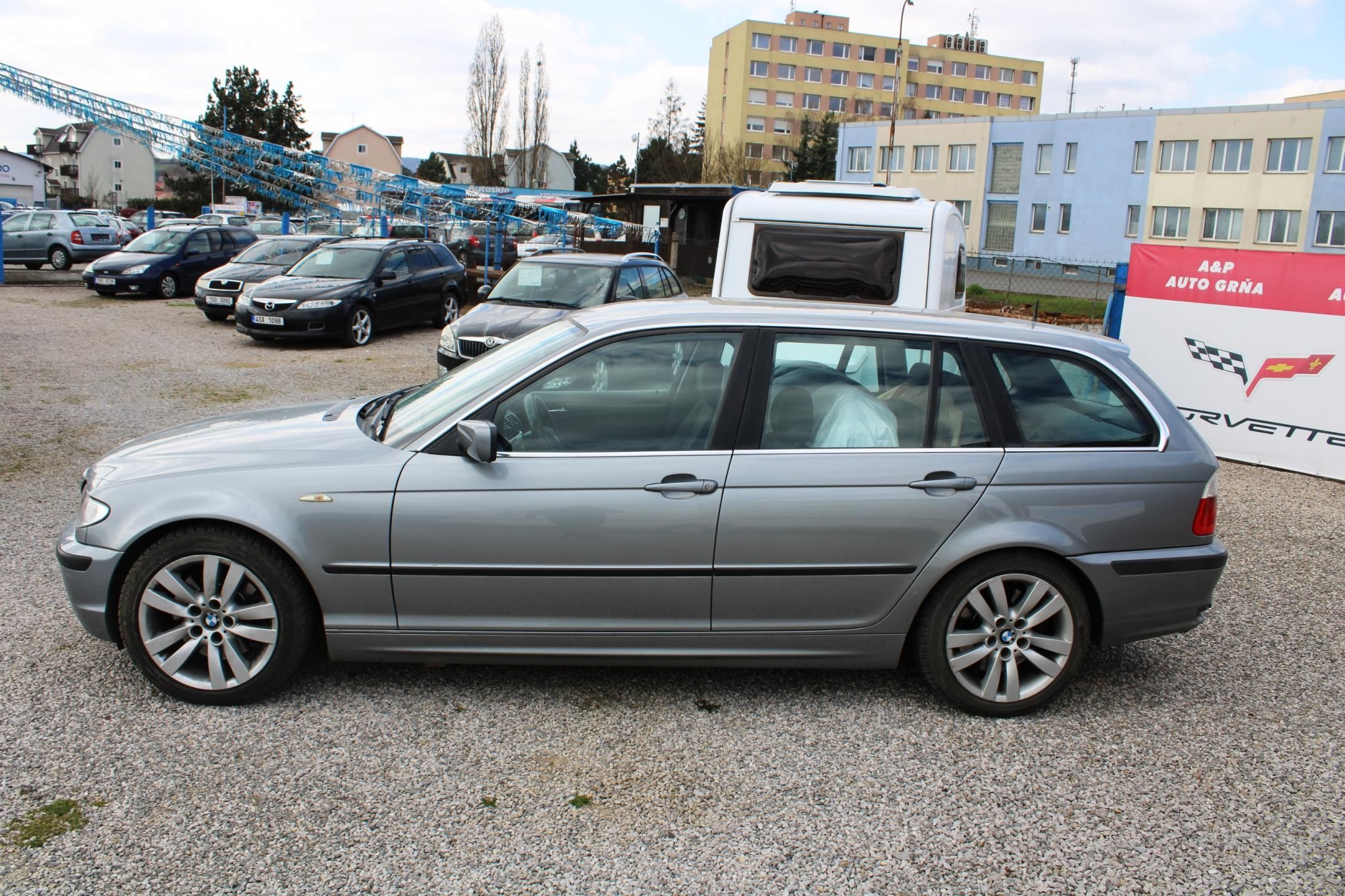 BMW Řada 3, 330XD 4X4 NAVI XENON AUTOMAT - fotka 4