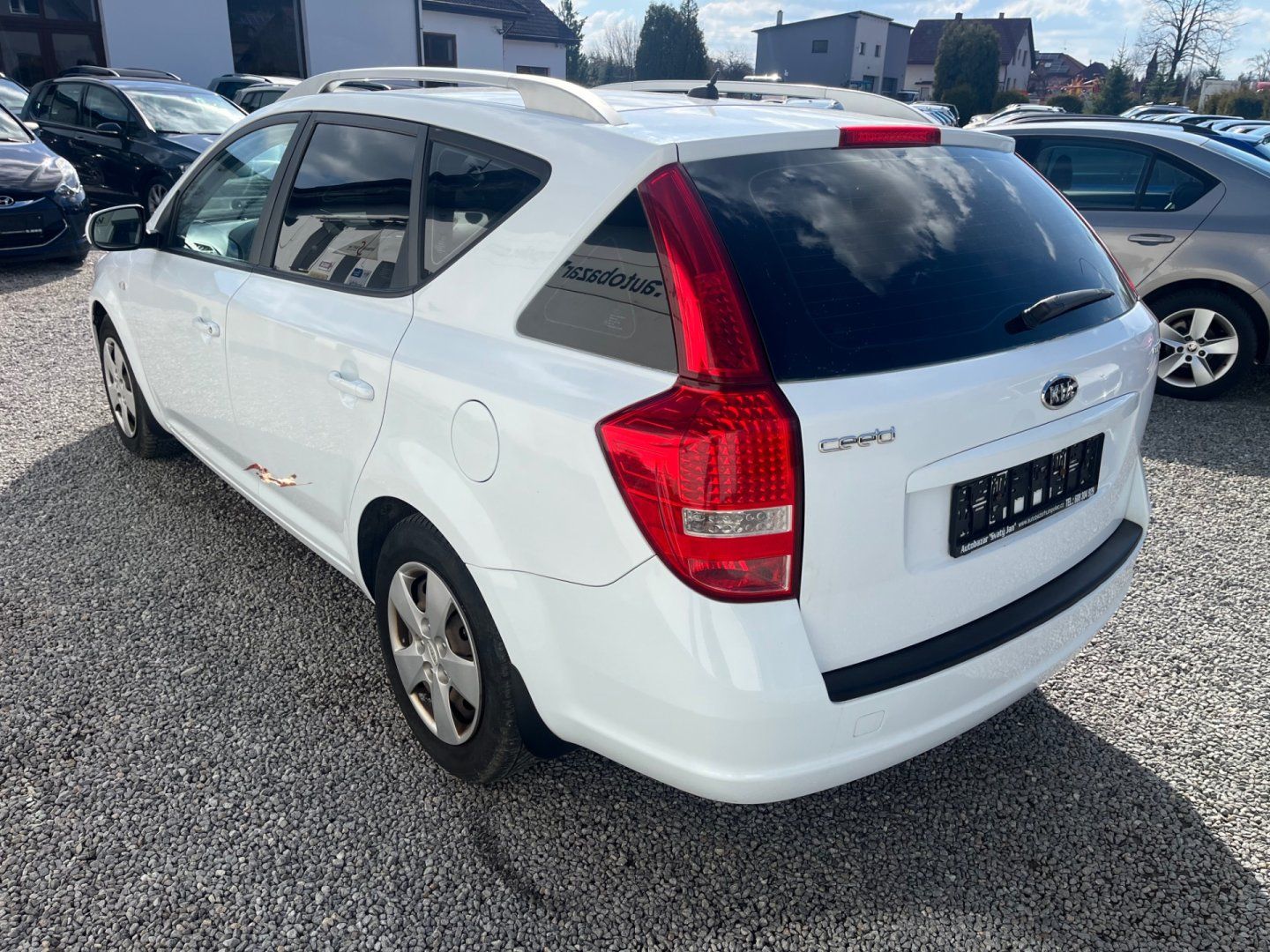 Kia Cee´d, 1.6 CRDi - fotka 4