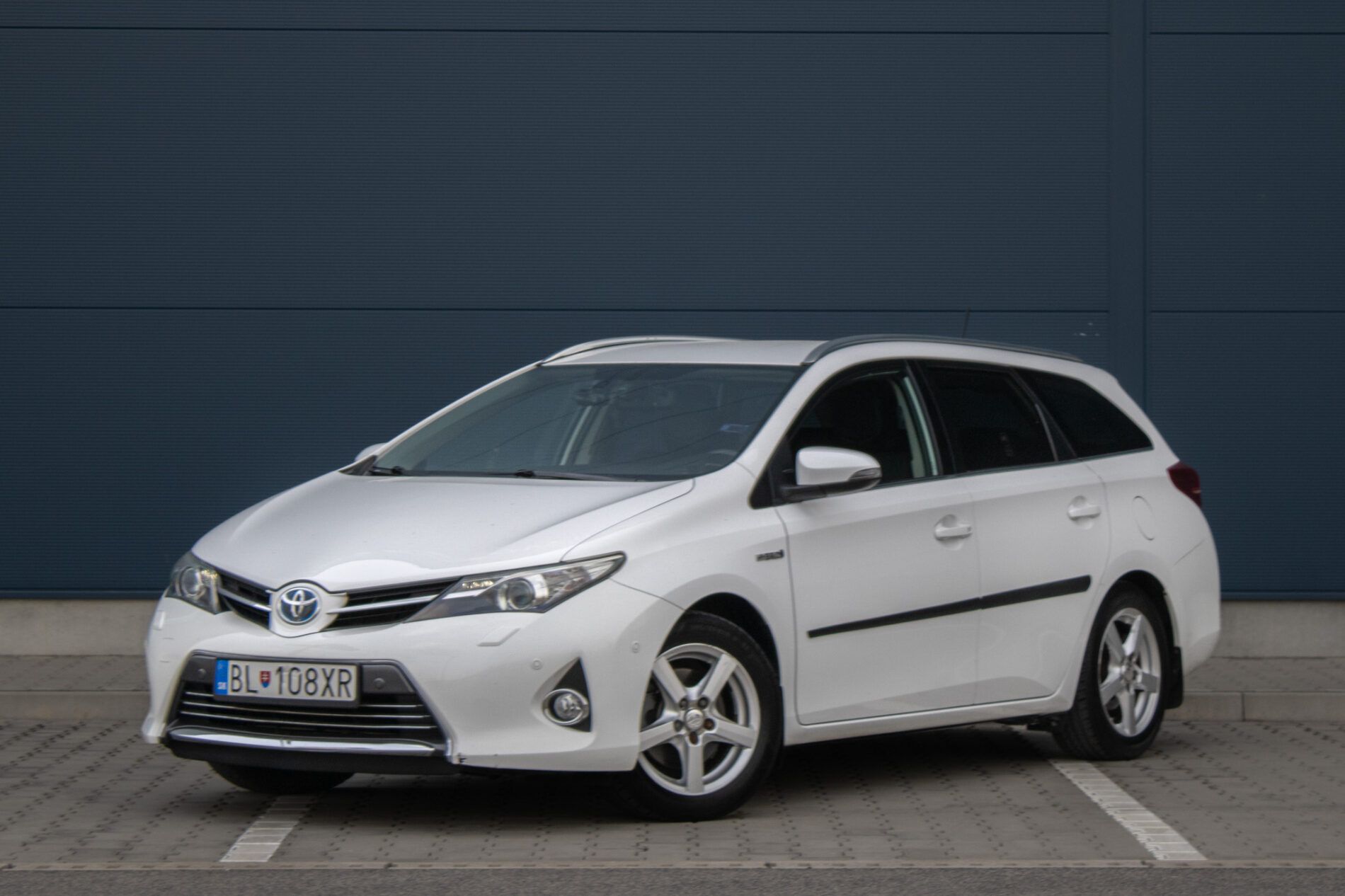 Toyota Auris, Auris Touring Sports