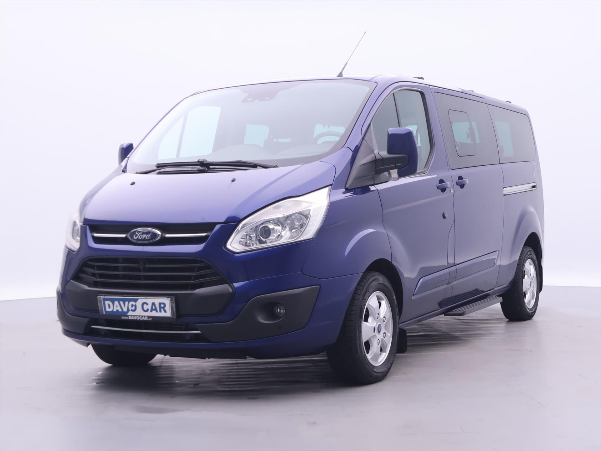 Ford Tourneo Custom, 2,0 TDCi 125 kW LWB CZ - fotka 3